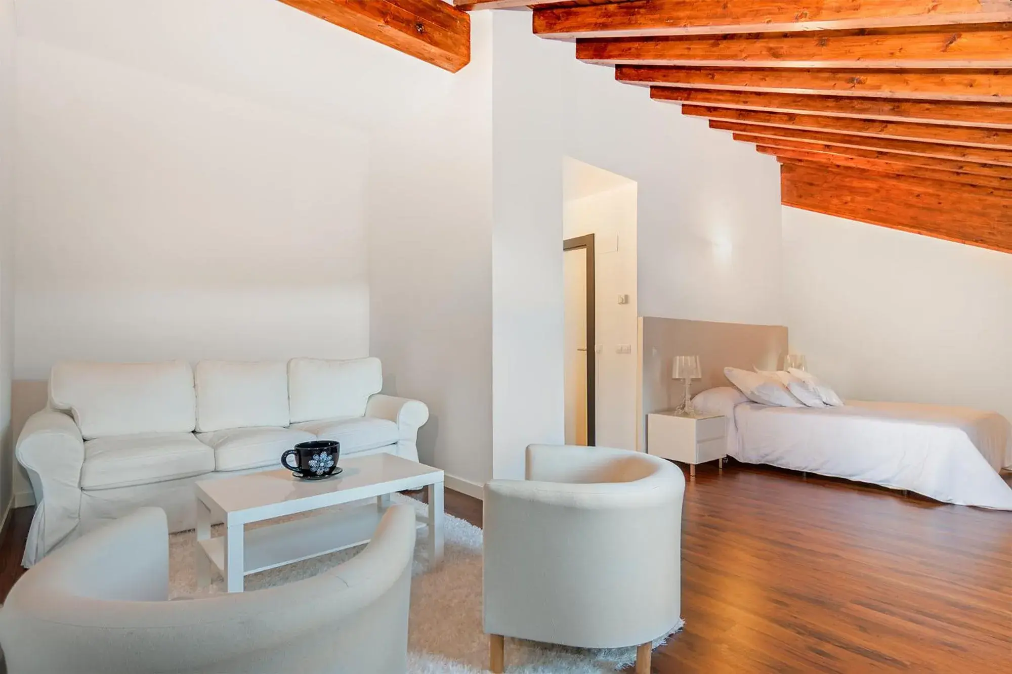 Suite - single occupancy in El Palacete del Obispo Suite - single occupancy in El Palacete del Obispo