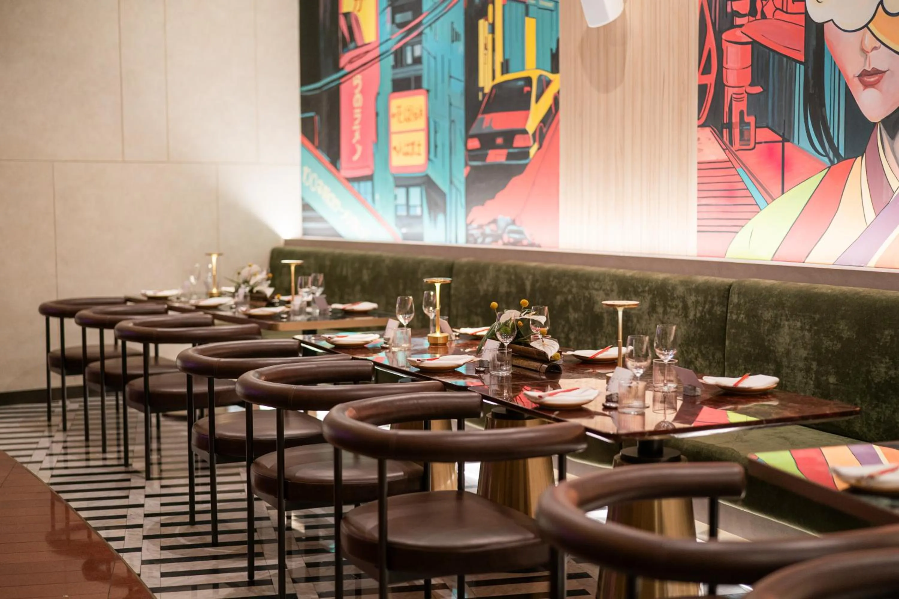 Restaurant/places to eat in M Social Hotel Phuket