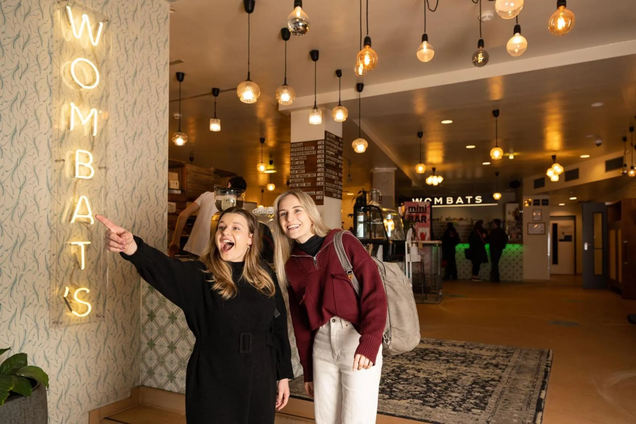 People in Wombat's City Hostel Vienna Naschmarkt