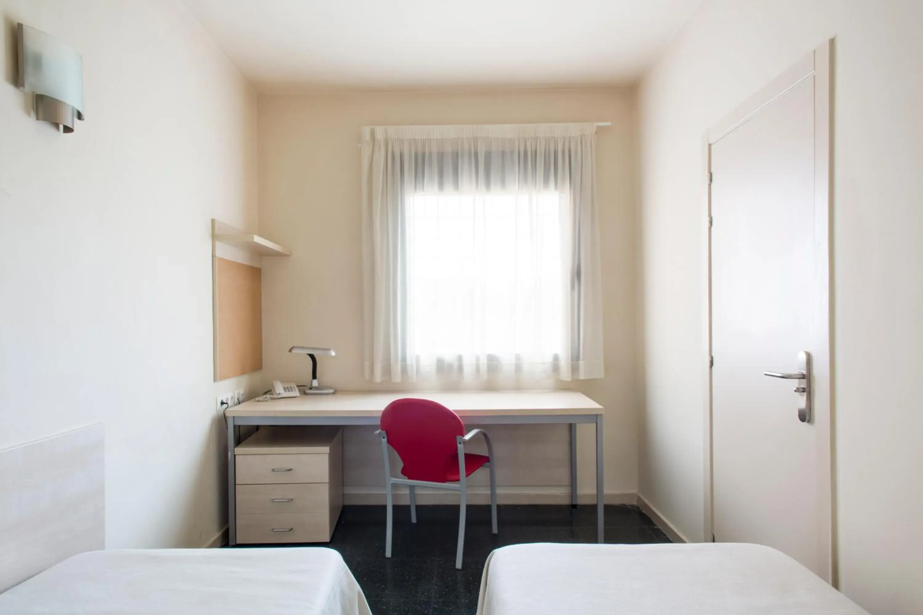 Family Room in Residencia Universitaria Resa Giner de Los Ríos Family Room in Residencia Universitaria Resa Giner de Los Ríos