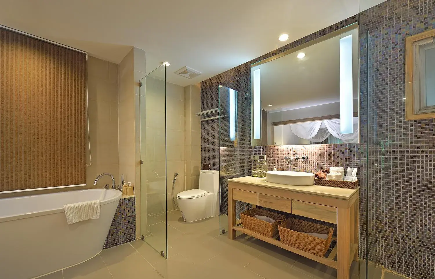 Bathroom in Pakasai Resort Bathroom in Pakasai Resort