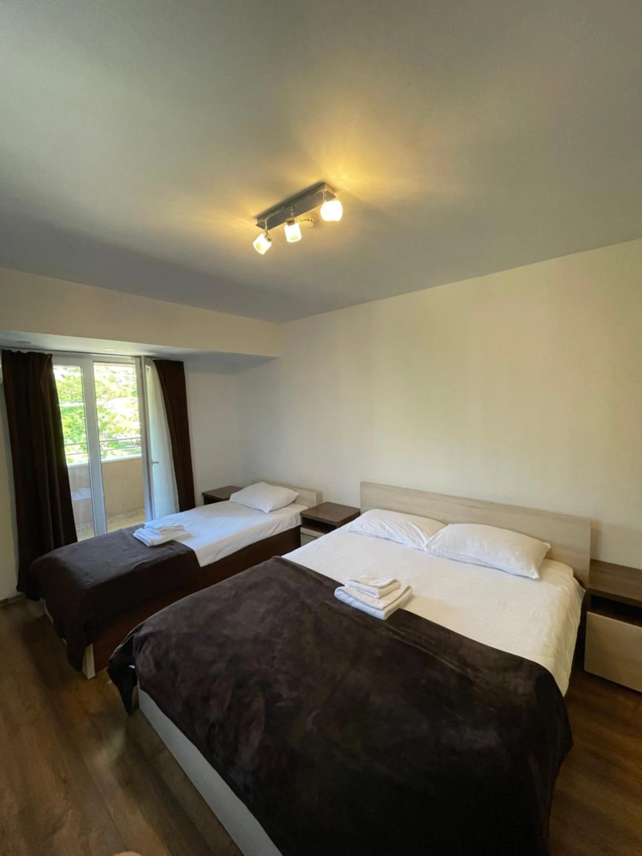 Bed in Motel & Restaurant Dar