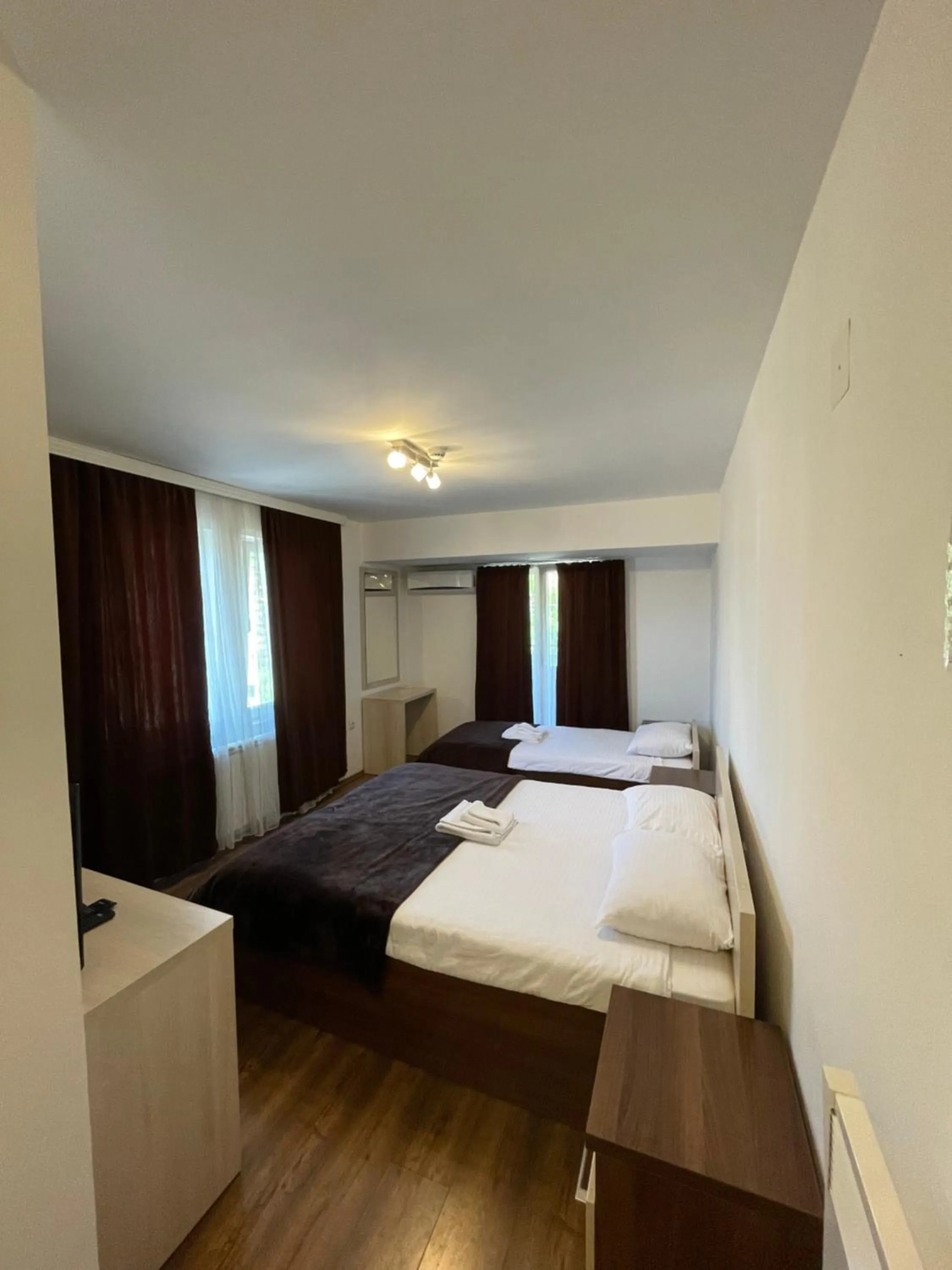 Bed in Motel & Restaurant Dar