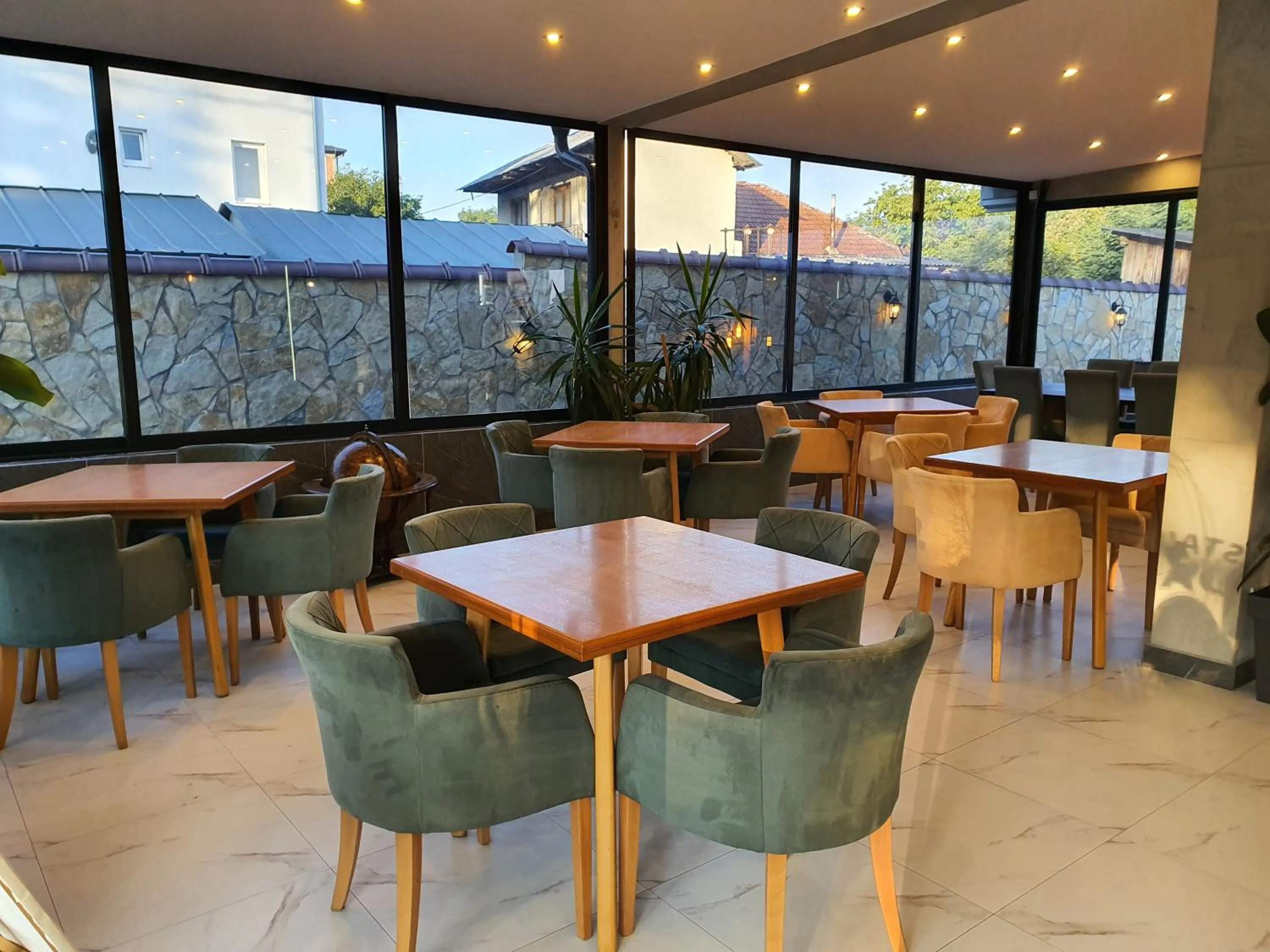 Motel & Restaurant Dar