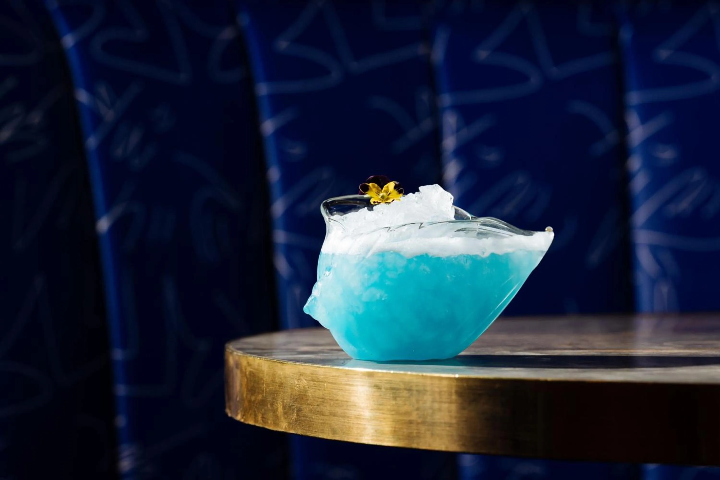 Restaurant/places to eat in W London