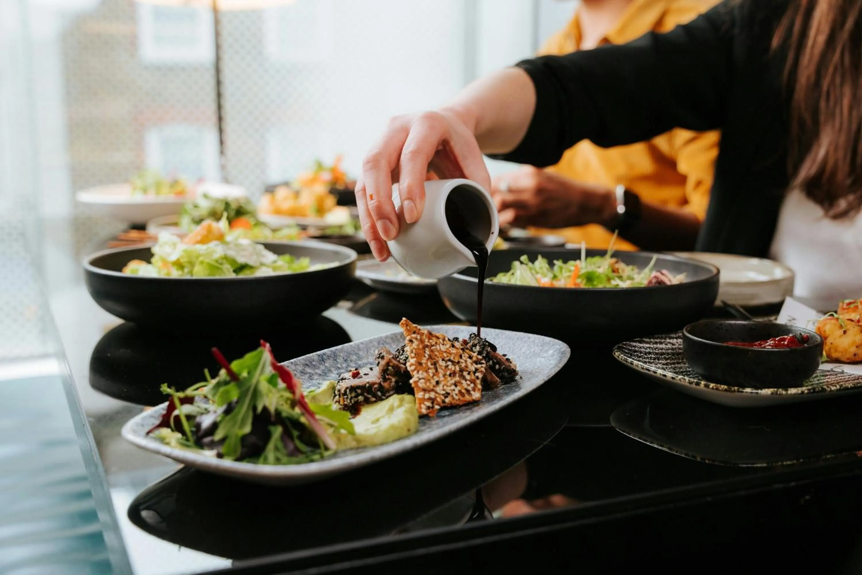 Restaurant/places to eat in W London