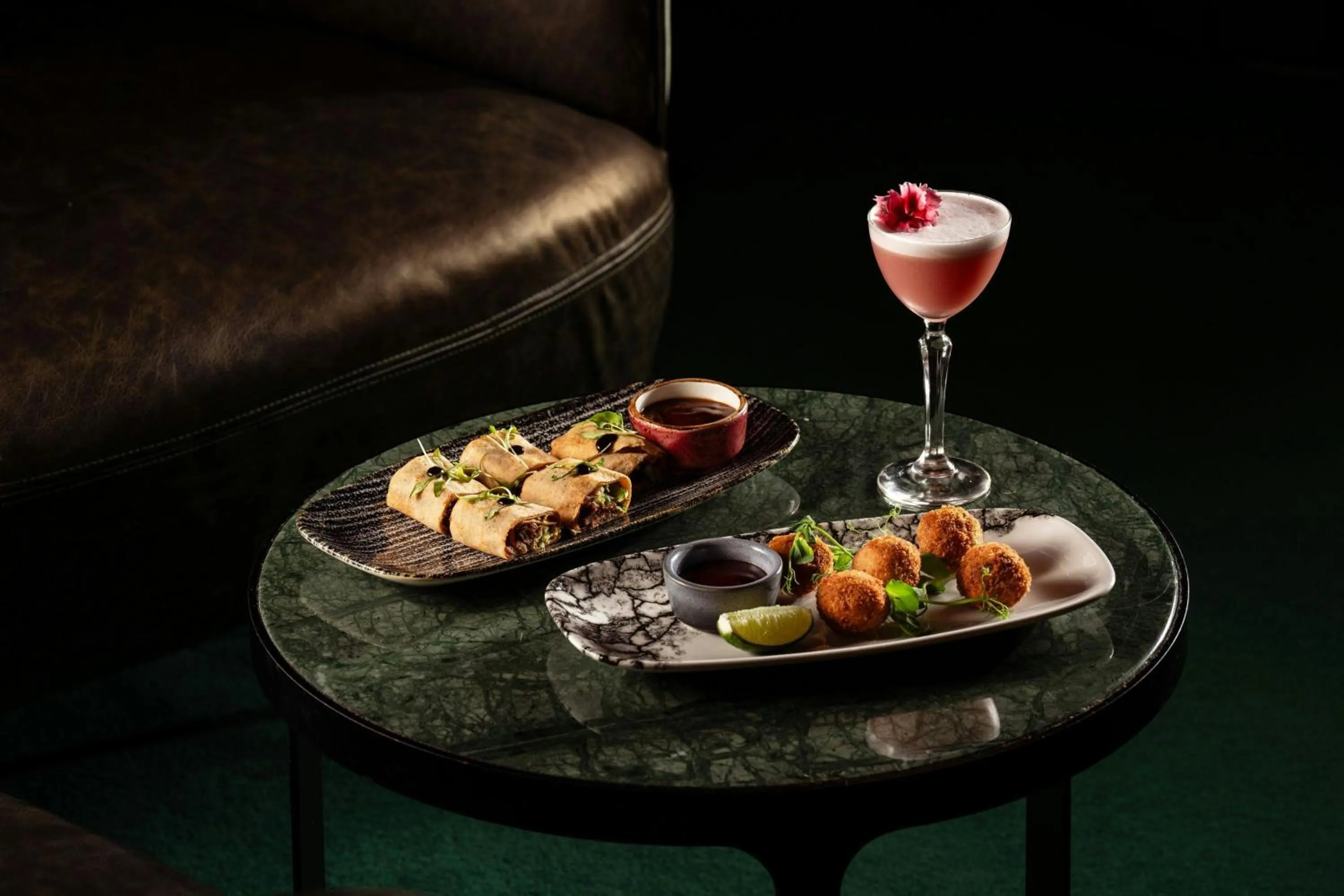 Restaurant/places to eat in W London