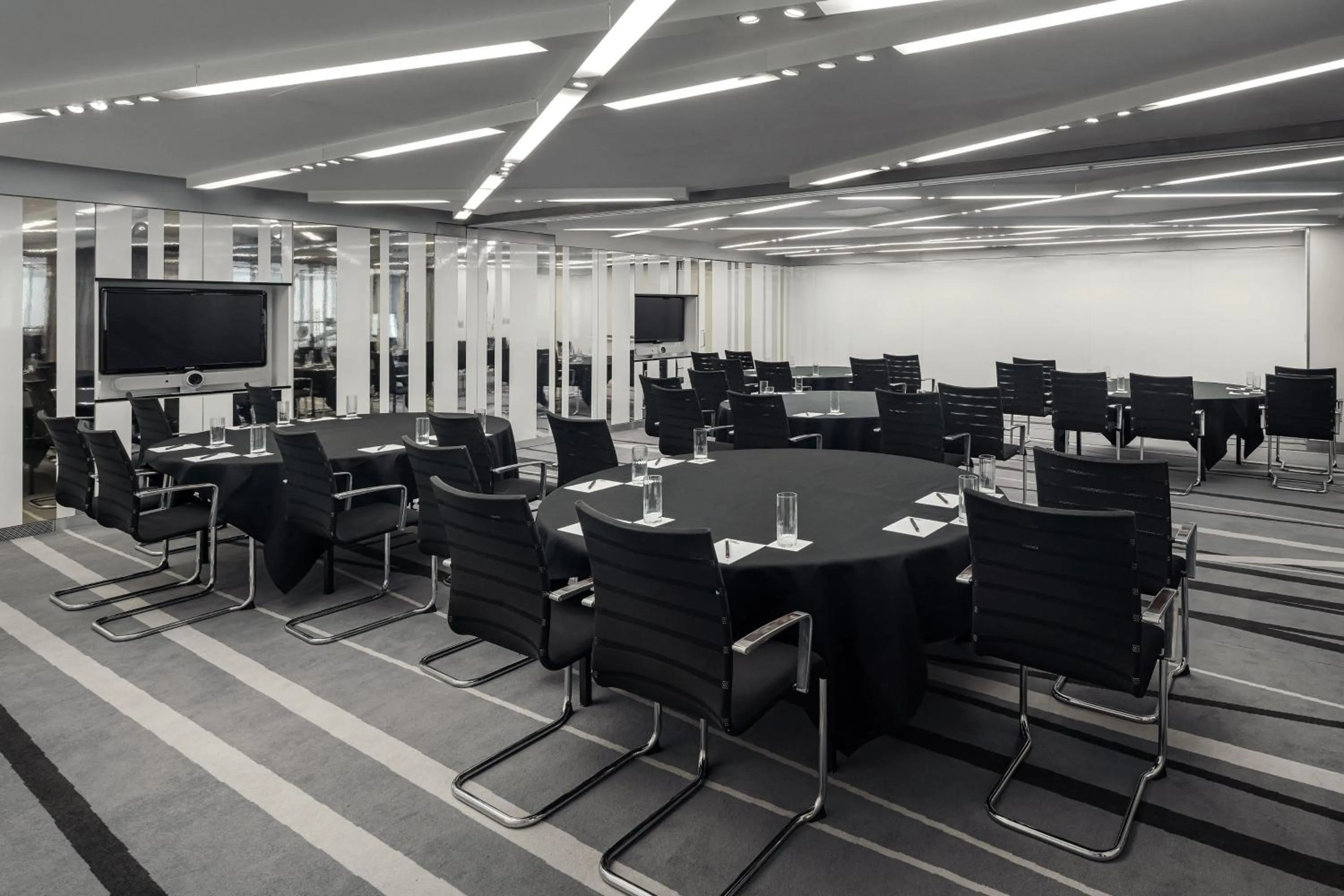 Meeting/conference room in W London