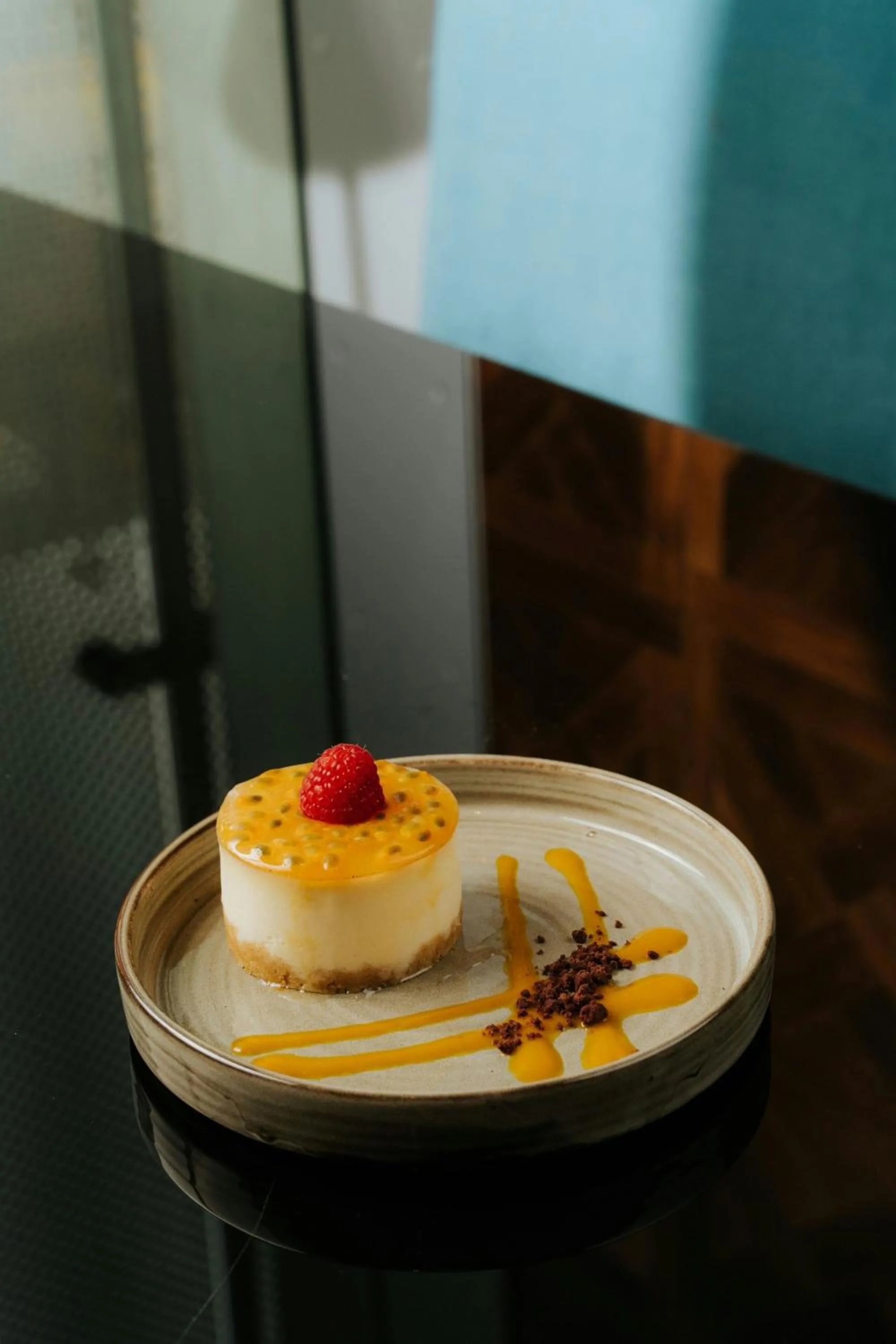 Restaurant/places to eat in W London