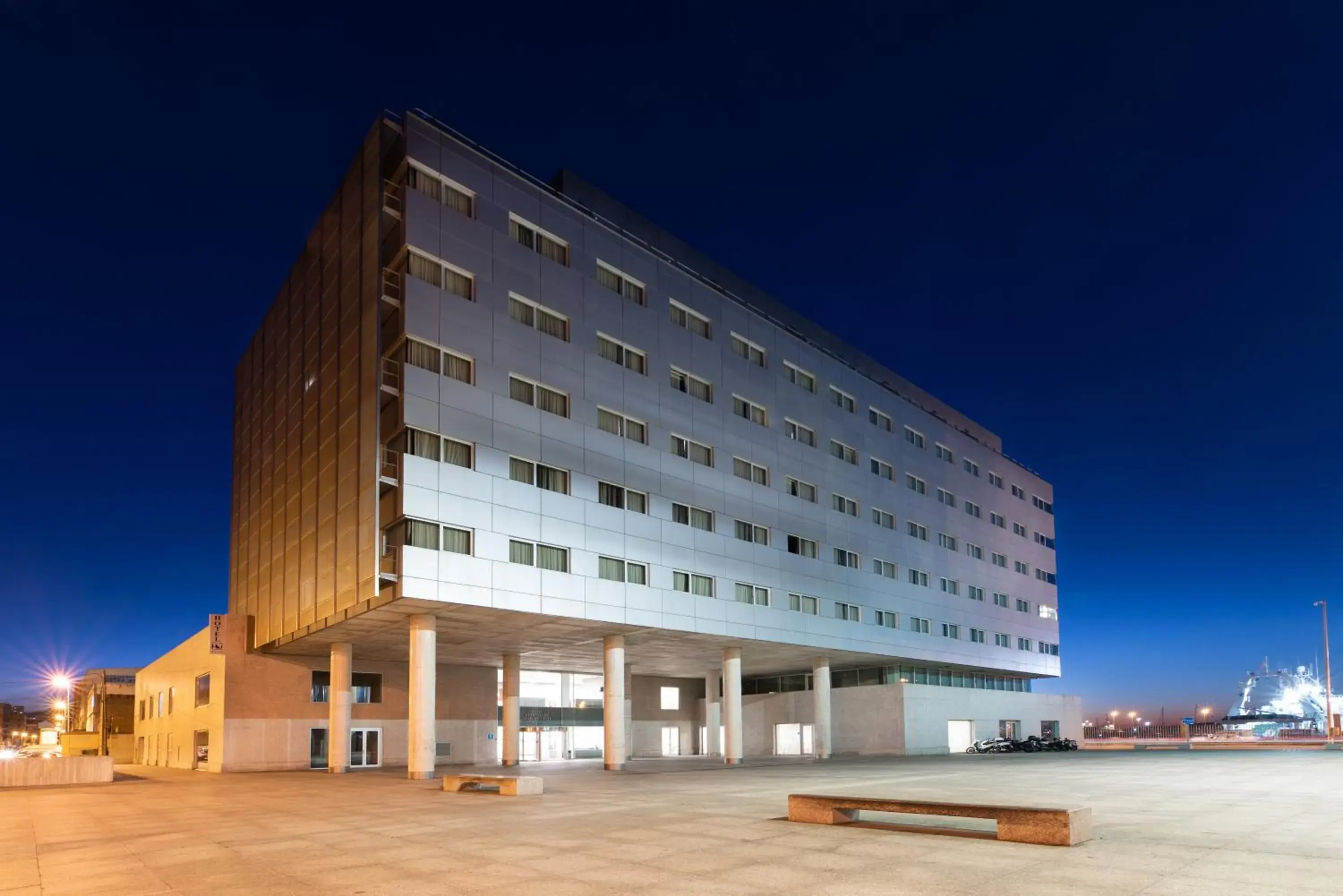 Property building in Eurostars Mar de Vigo Property building in Eurostars Mar de Vigo