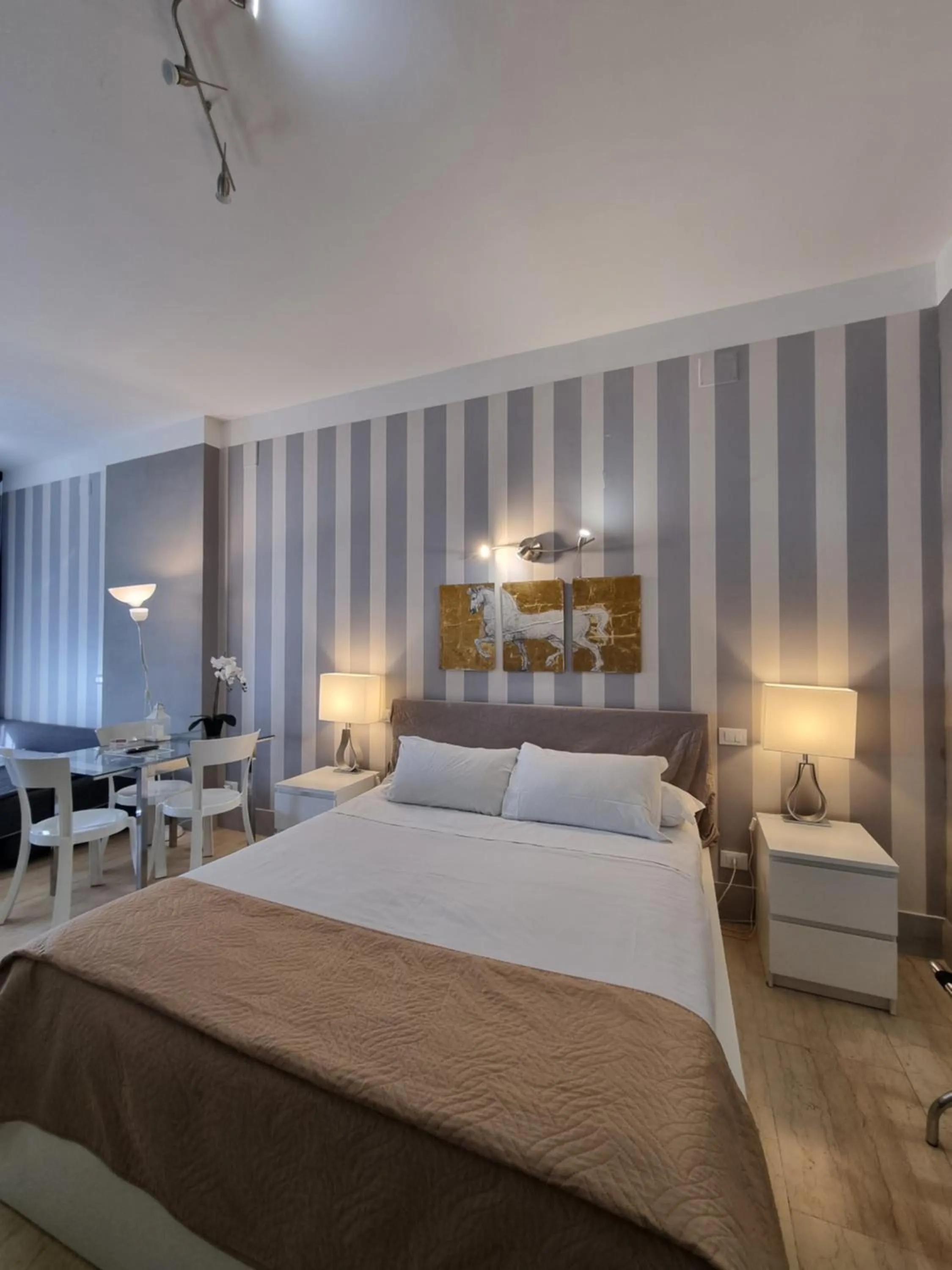 Bed in B&B Pescara Centro Luxury Suite