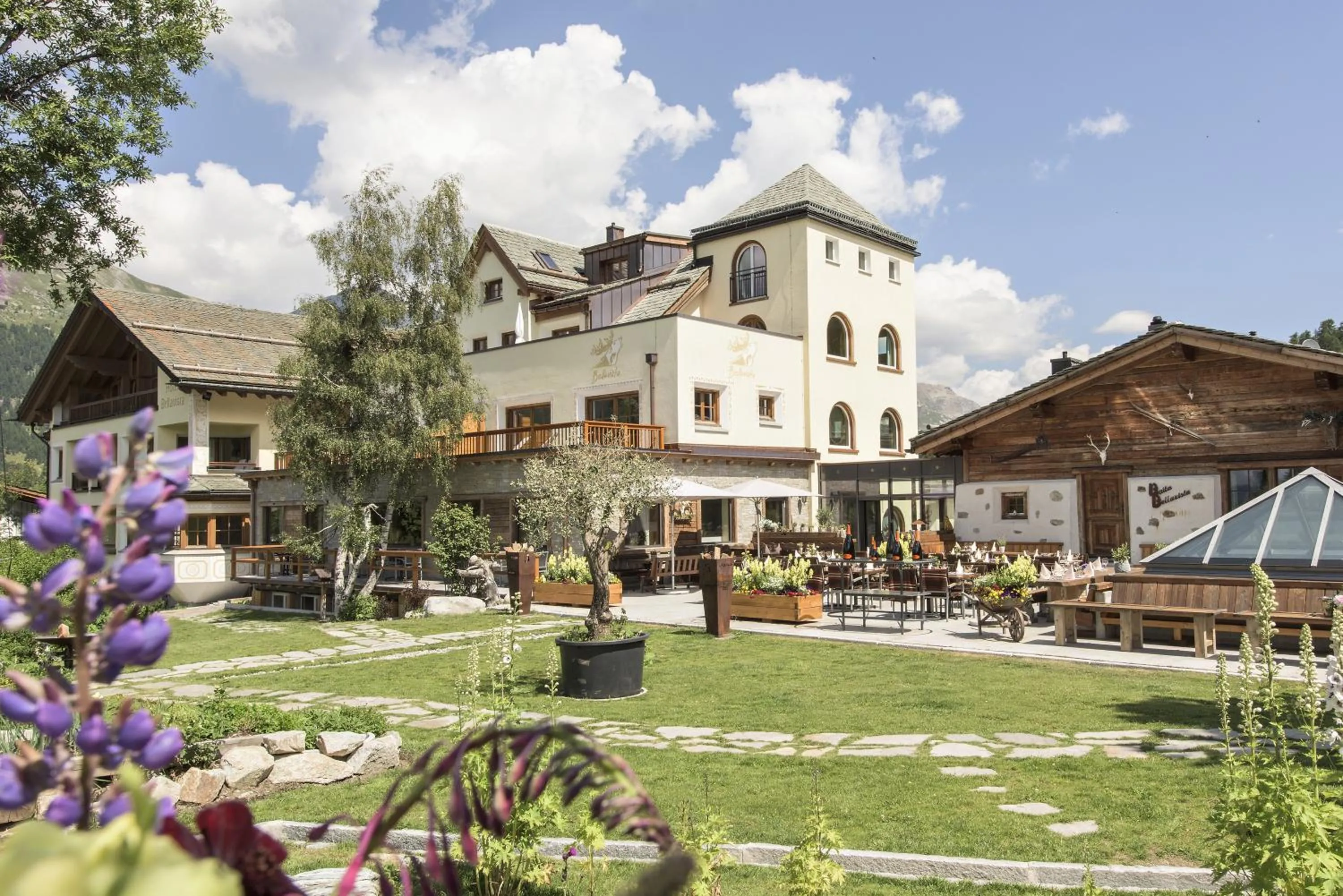 Property building in Hotel Bellavista