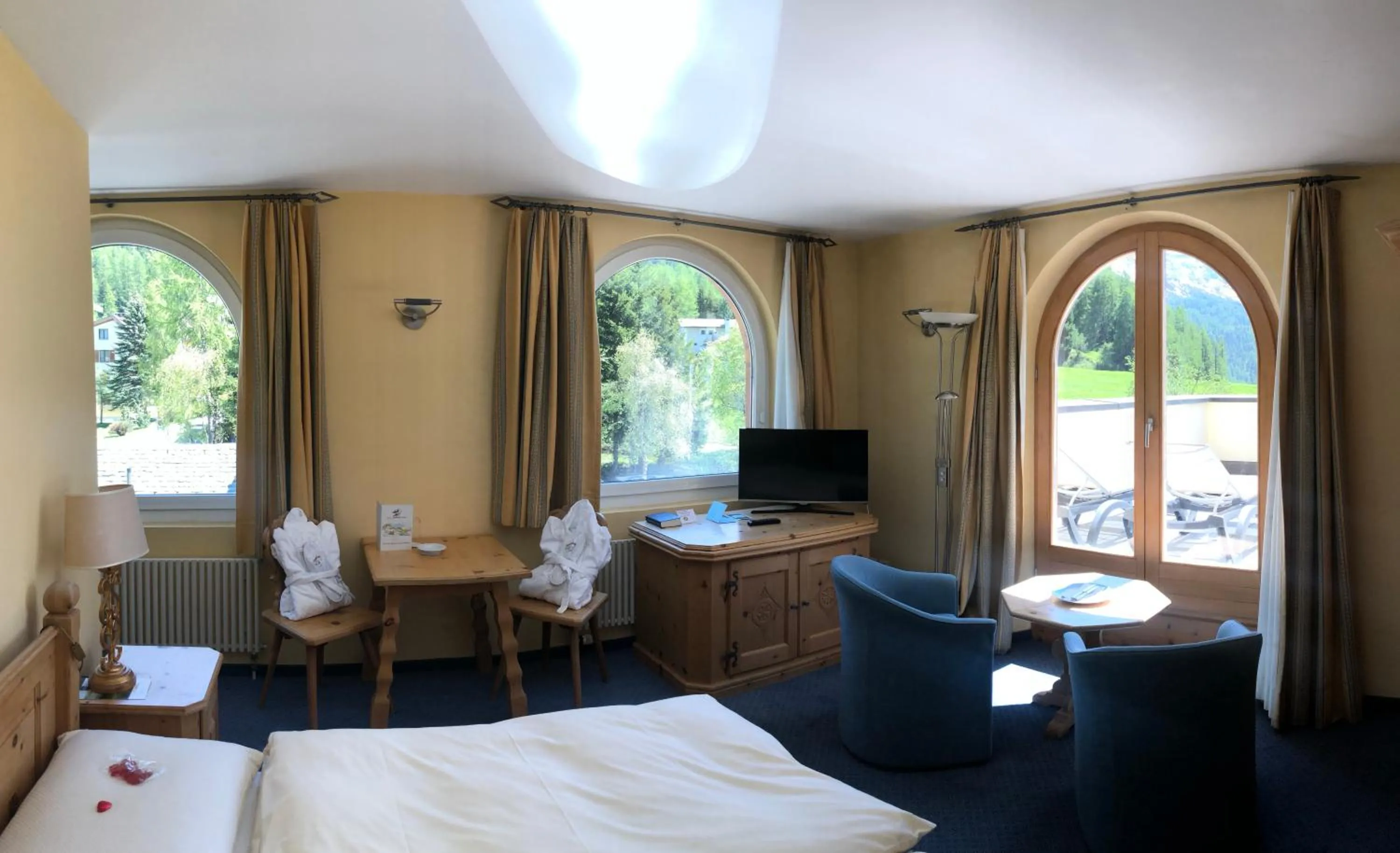 Living room, Bed in Hotel Bellavista