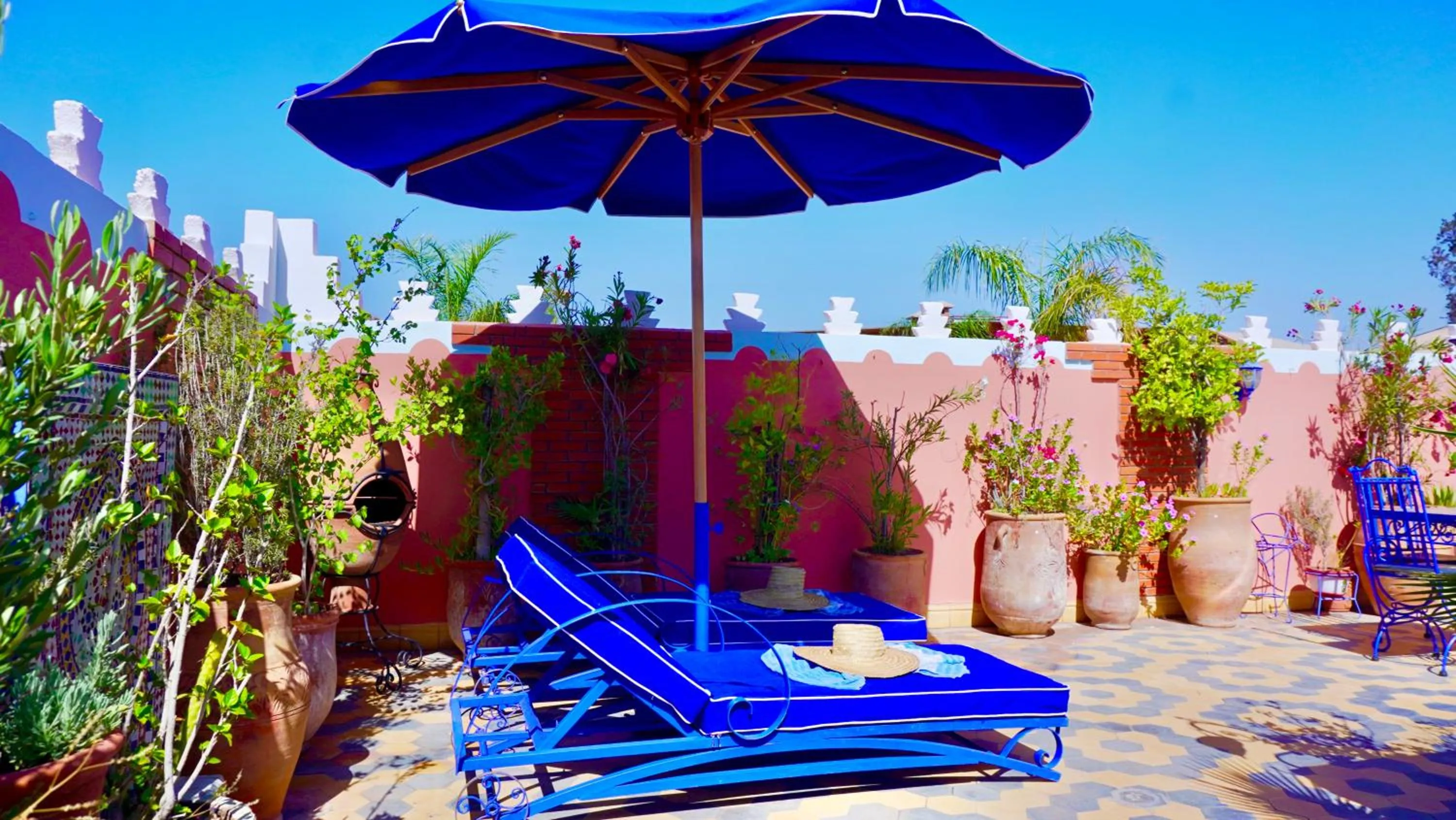 Patio in Riad bleu du Sud