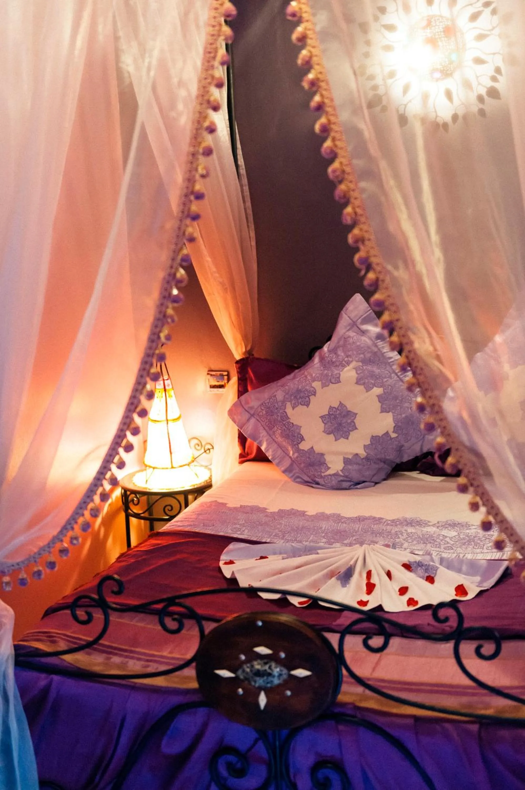 Bed in Riad bleu du Sud