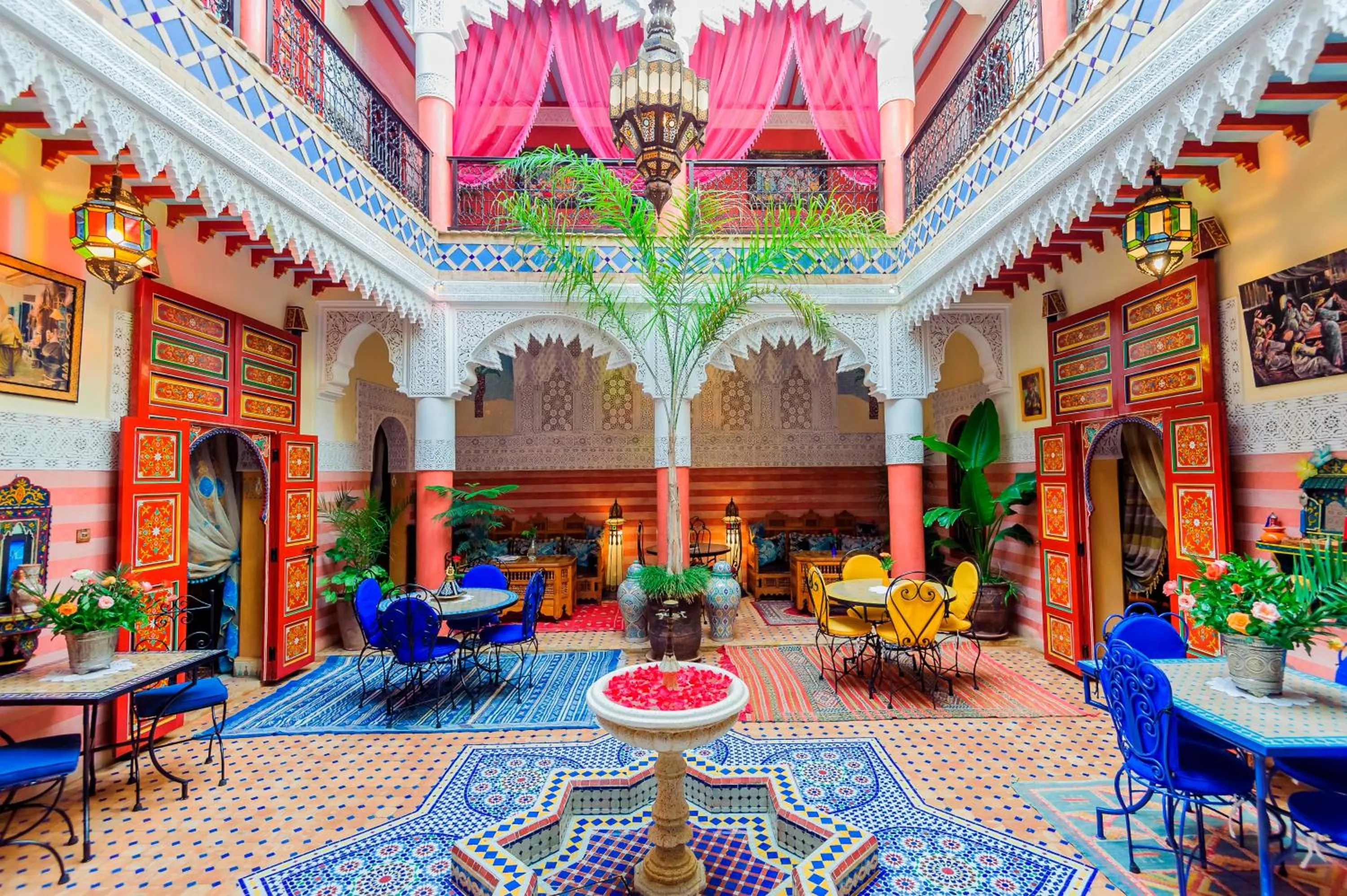 Patio in Riad bleu du Sud
