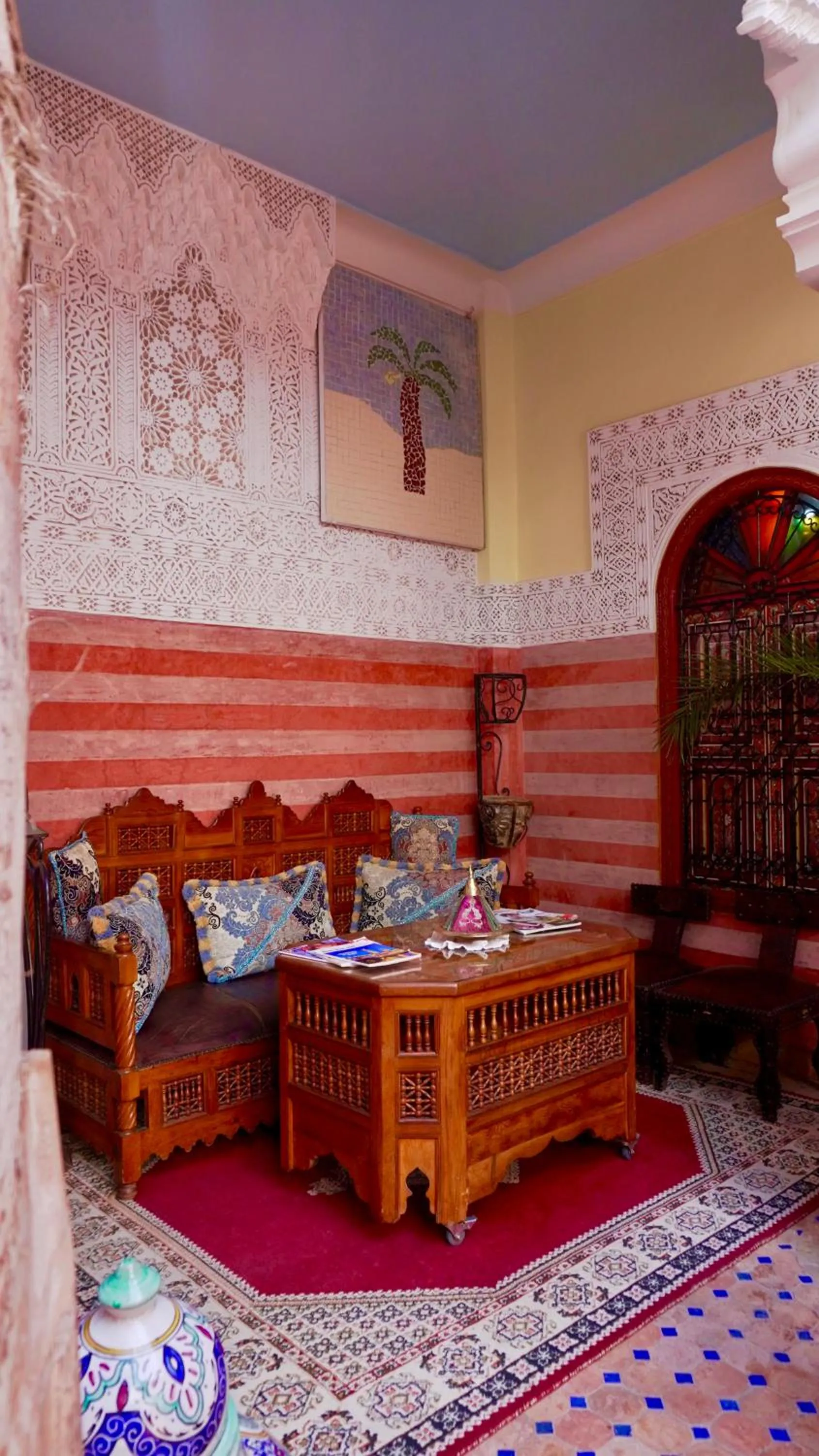 Living room in Riad bleu du Sud