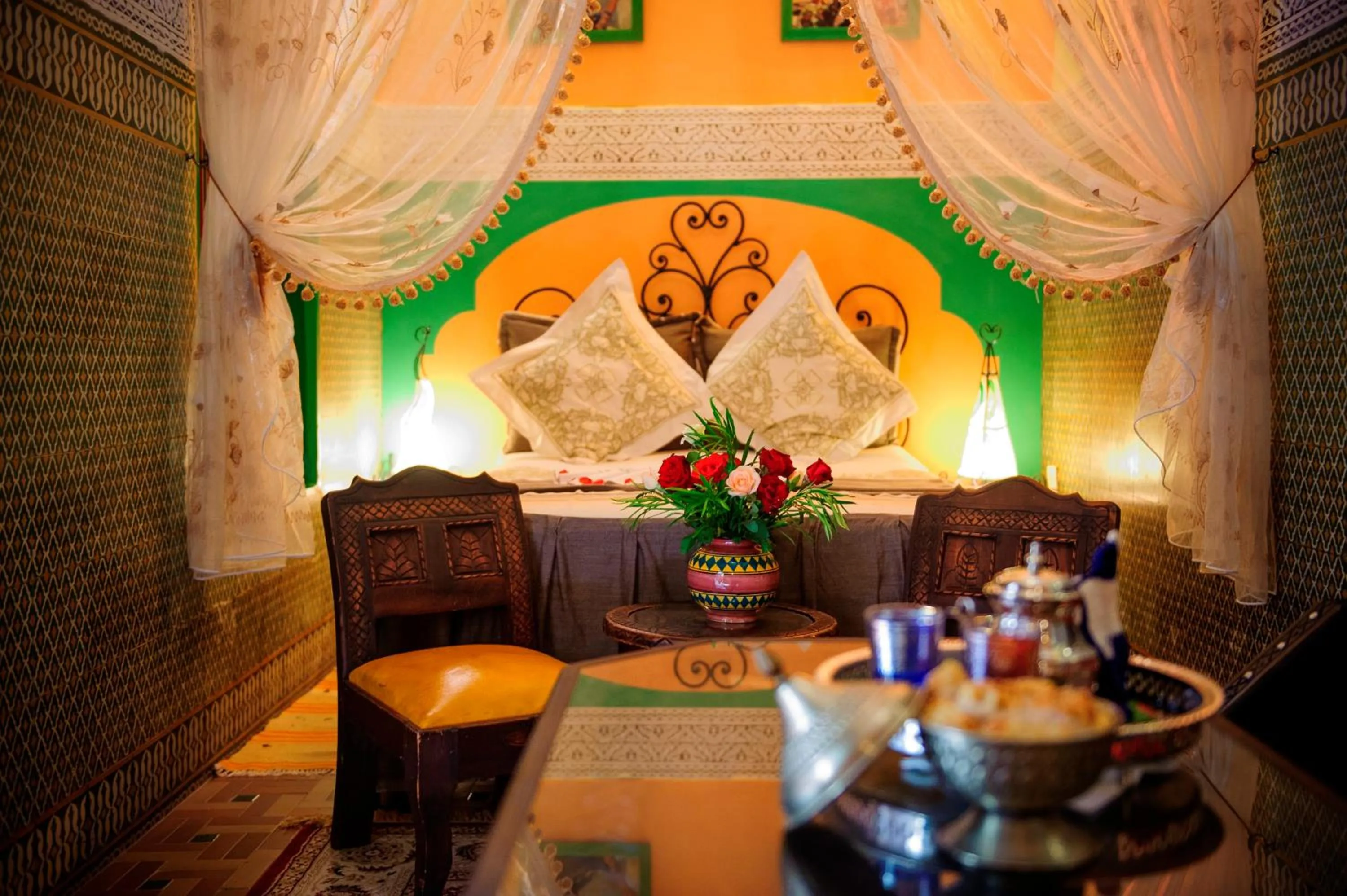 Bed in Riad bleu du Sud