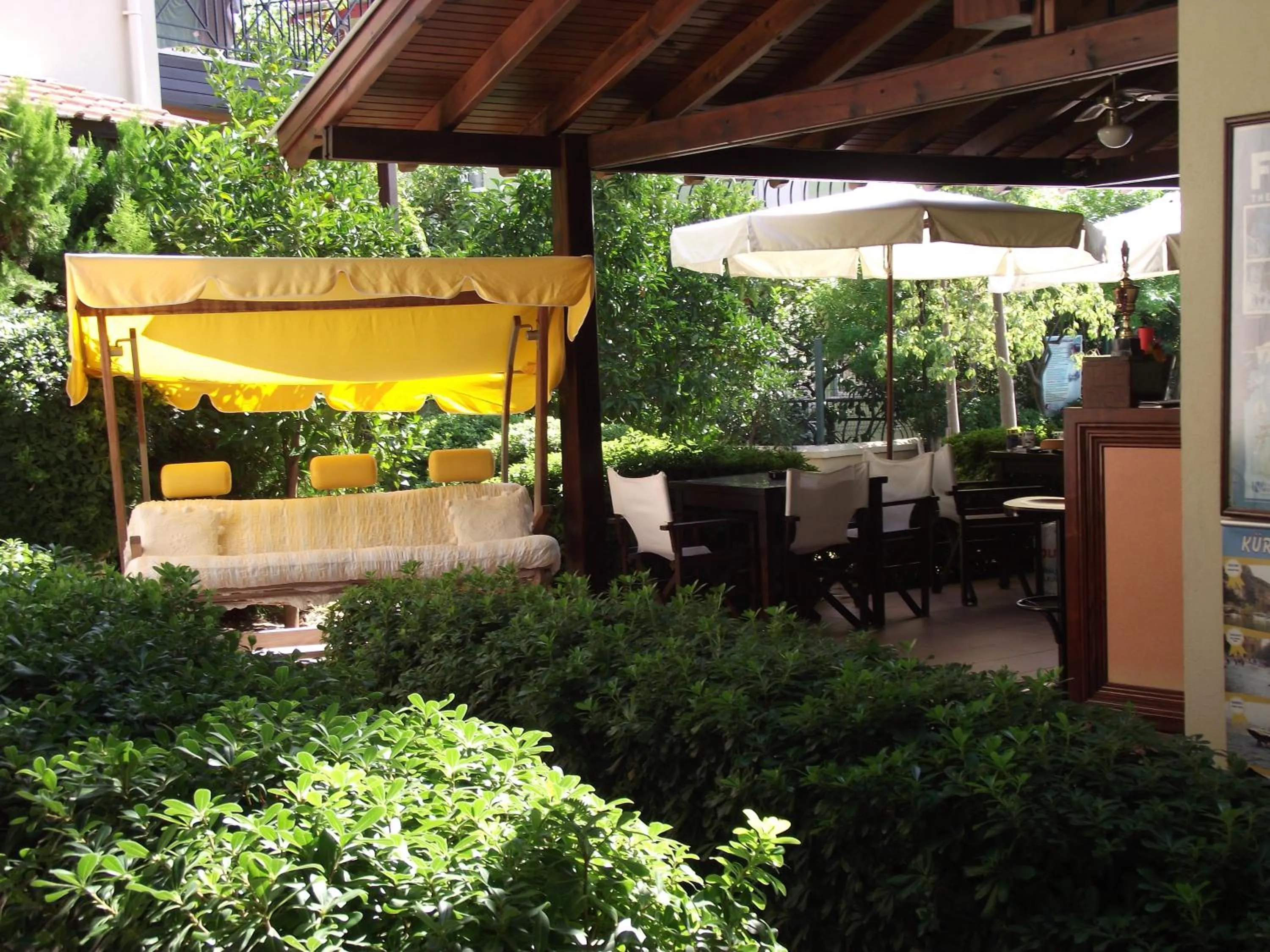 Seating area in Mr. Dim Exclusive Apart Hotel