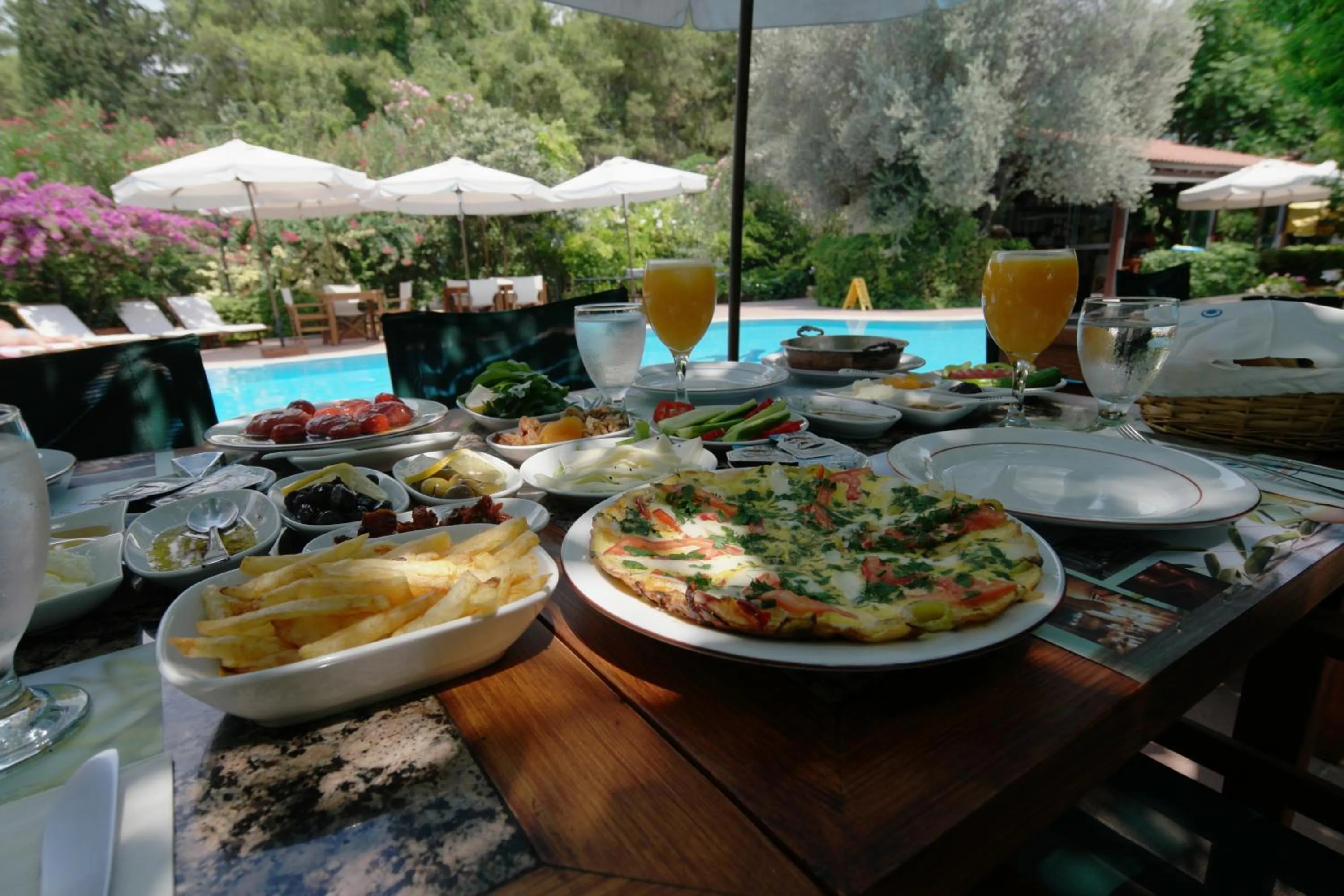 Day in Mr. Dim Exclusive Apart Hotel