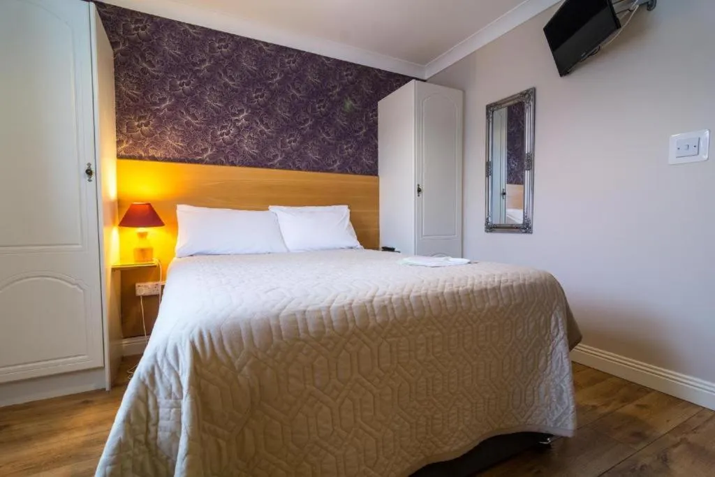 Bed in Seacrest B&B