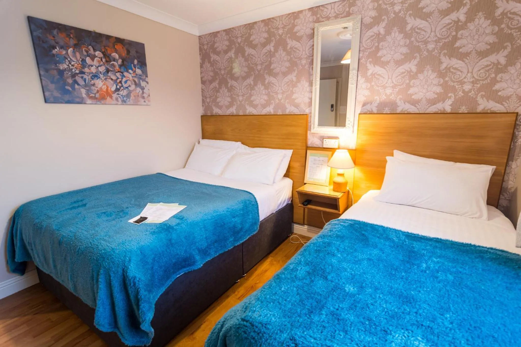 Bed in Seacrest B&B
