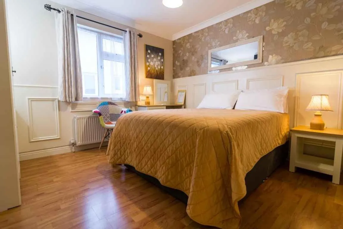 Bed in Seacrest B&B