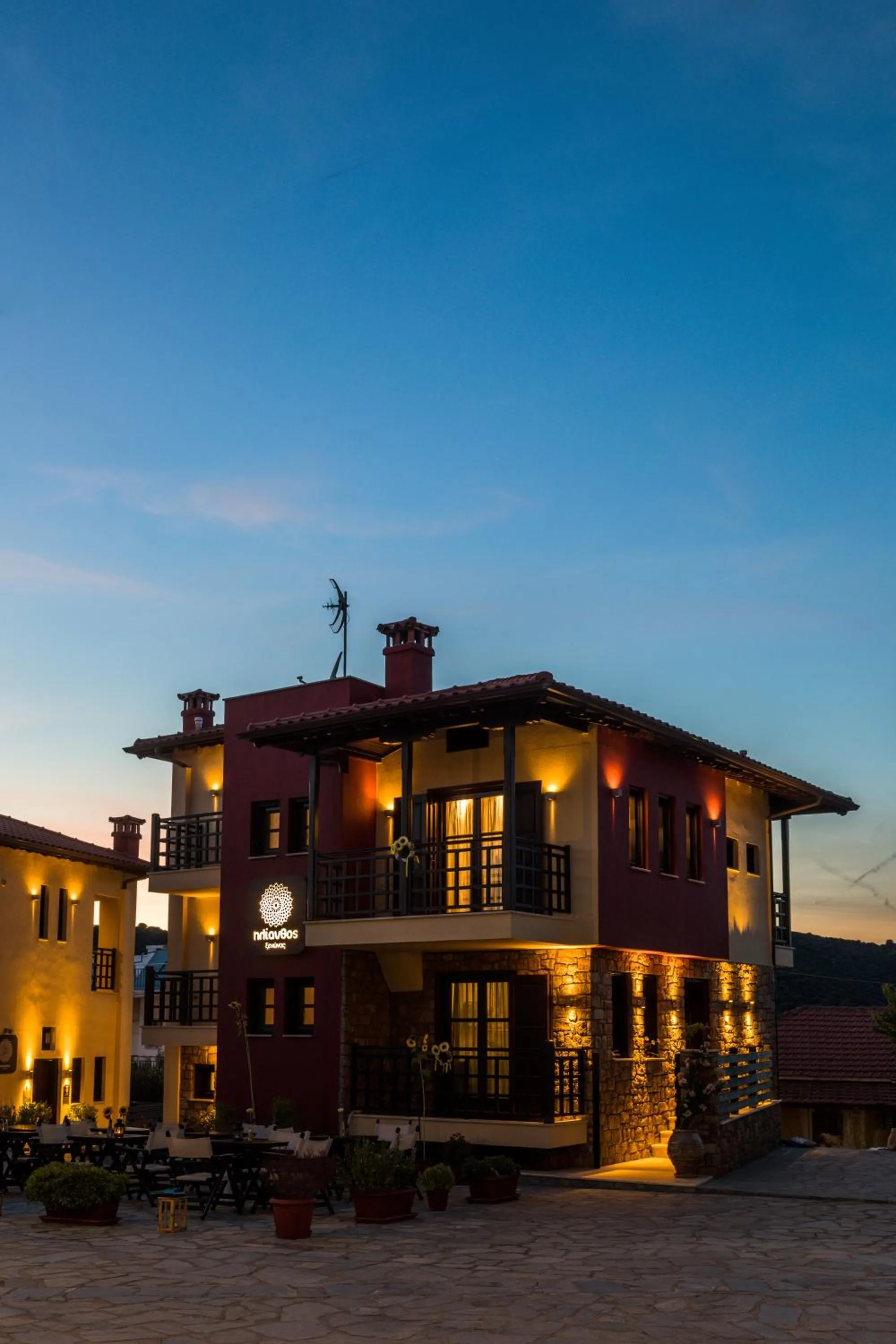 Property building in Helianthus Guesthouse