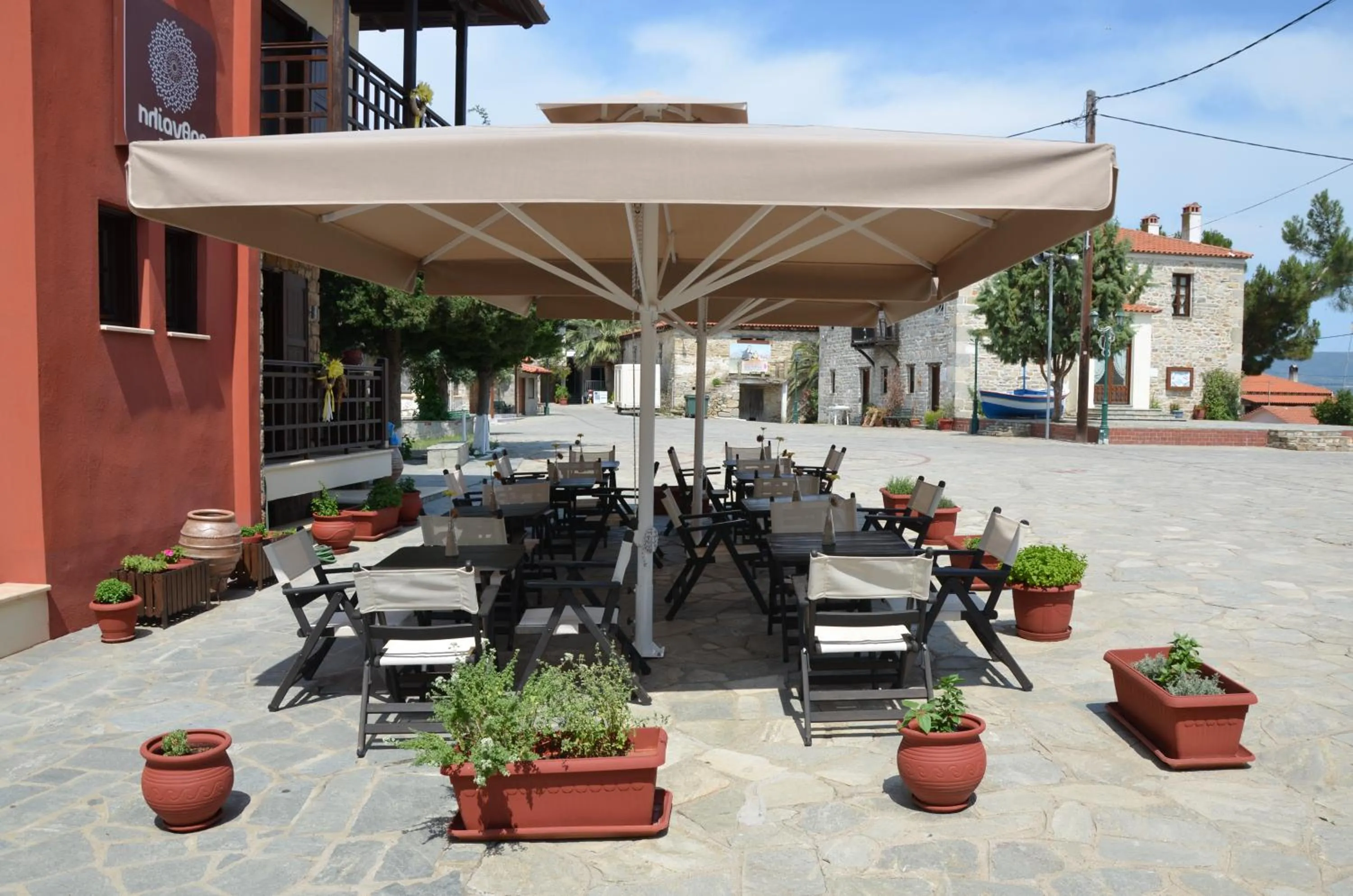 Property building in Helianthus Guesthouse