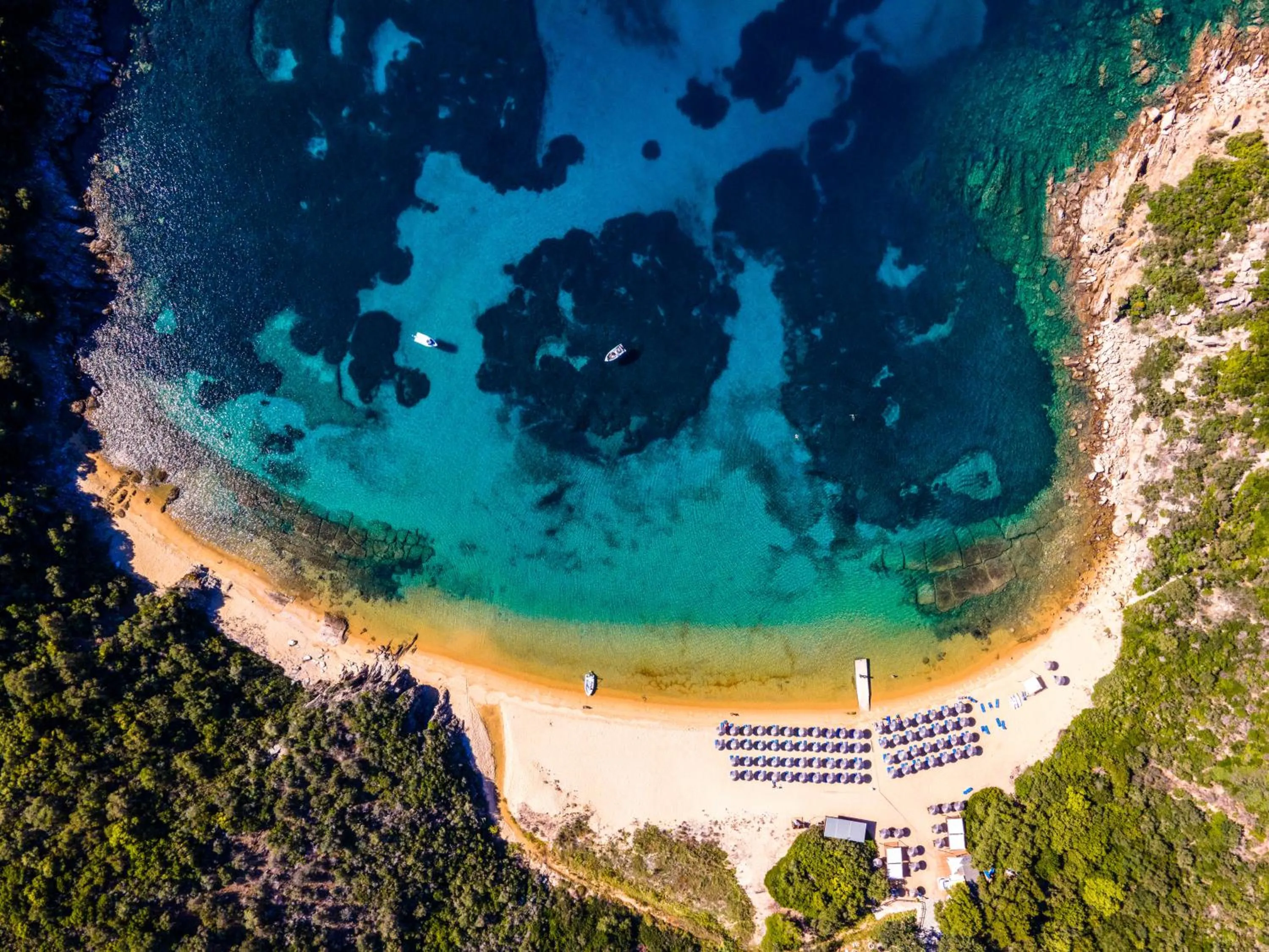 Beach in Helianthus Guesthouse
