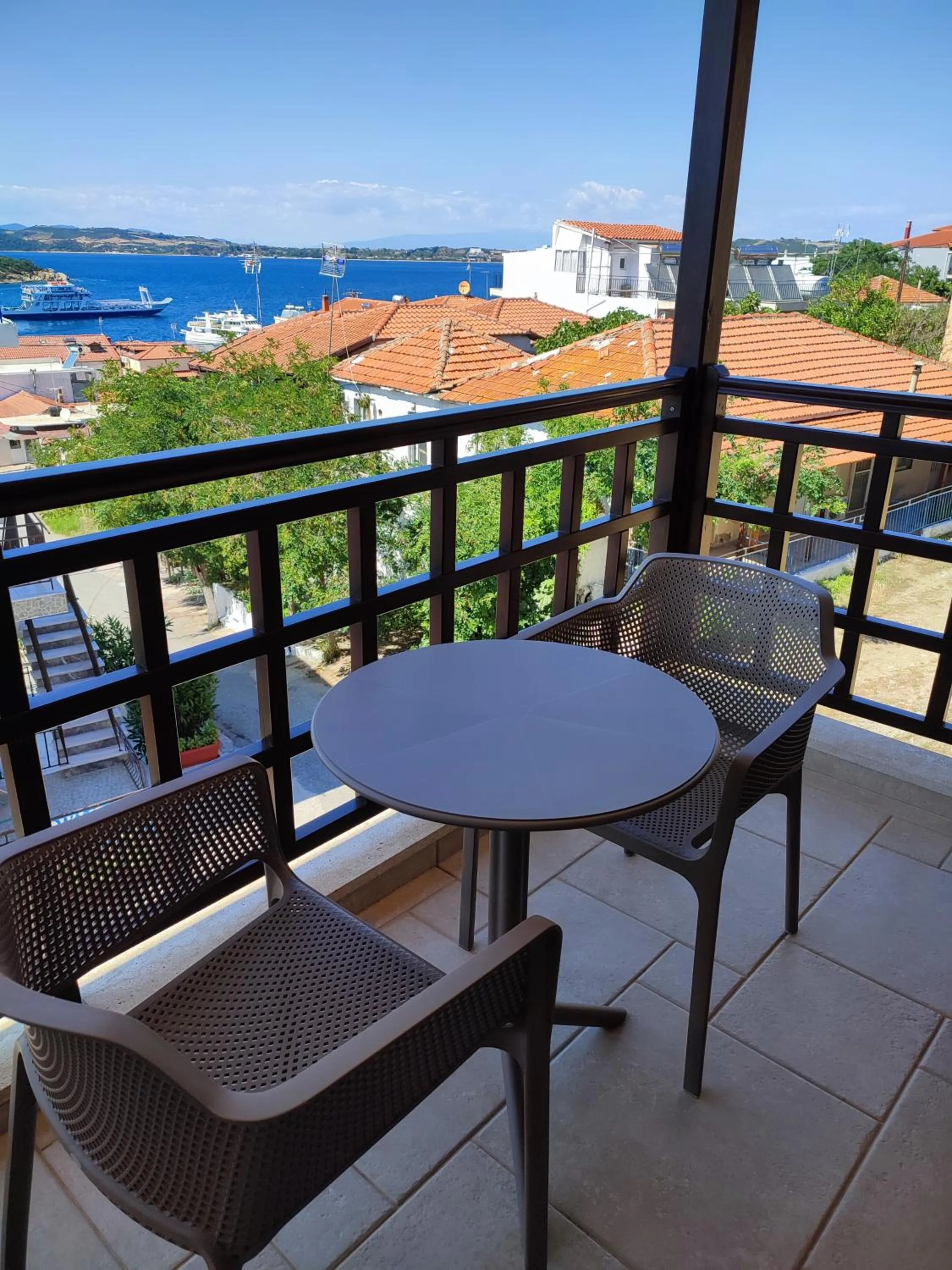 Day in Helianthus Guesthouse