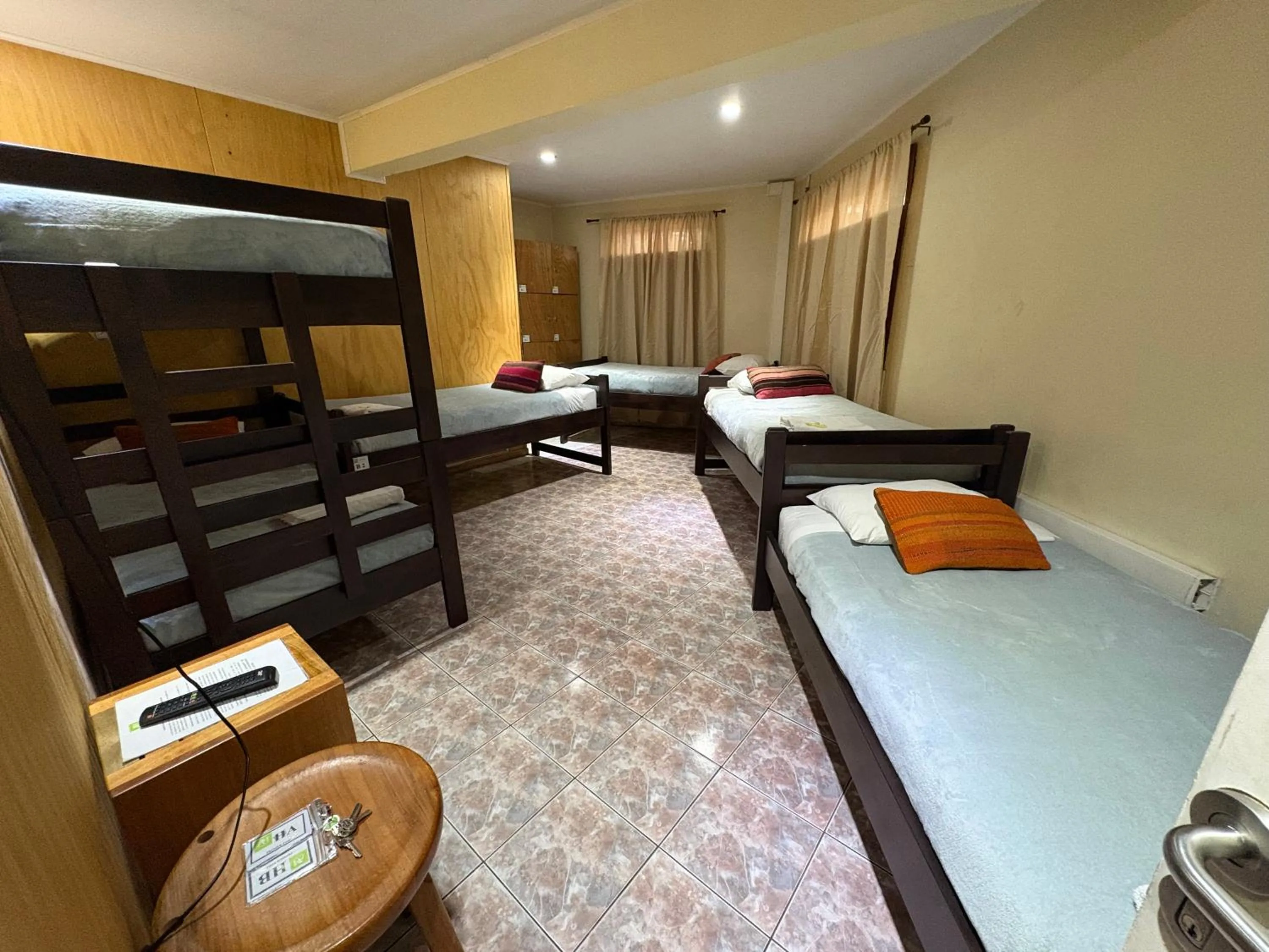 Family Cabin on Boat in Hotel Angelmontt