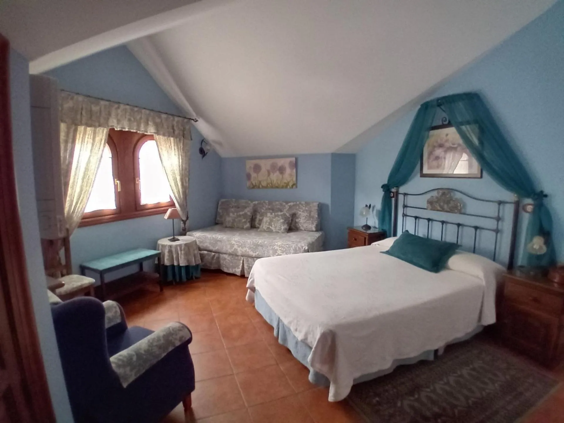 Family, Bed in Posada Carpe Diem