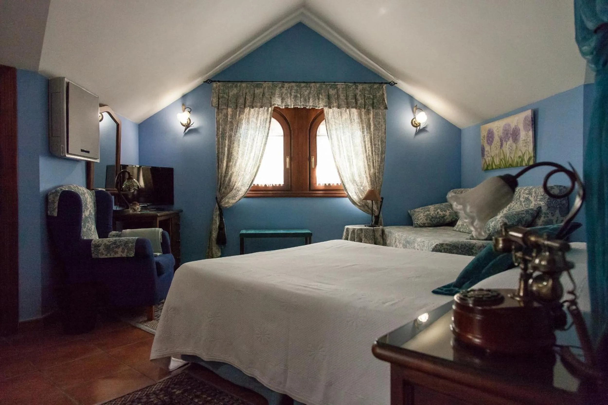 Photo of the whole room, Bed in Posada Carpe Diem