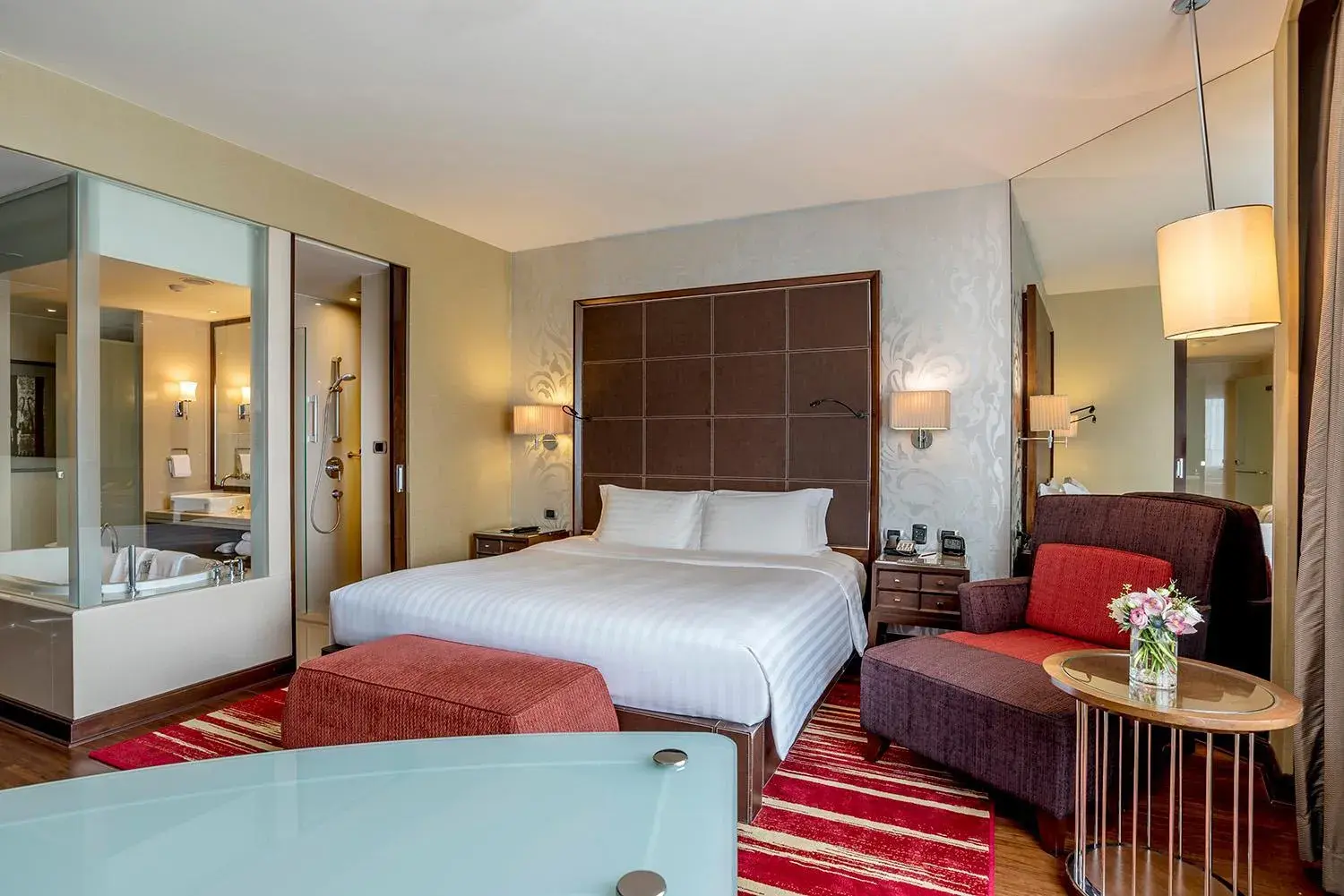 Bedroom, Bed in Hilton Bangkok Grande Asoke Bedroom, Bed in Hilton Bangkok Grande Asoke