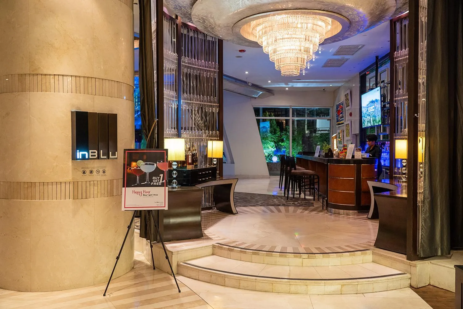 Lounge or bar in Pullman Bangkok Grande Sukhumvit