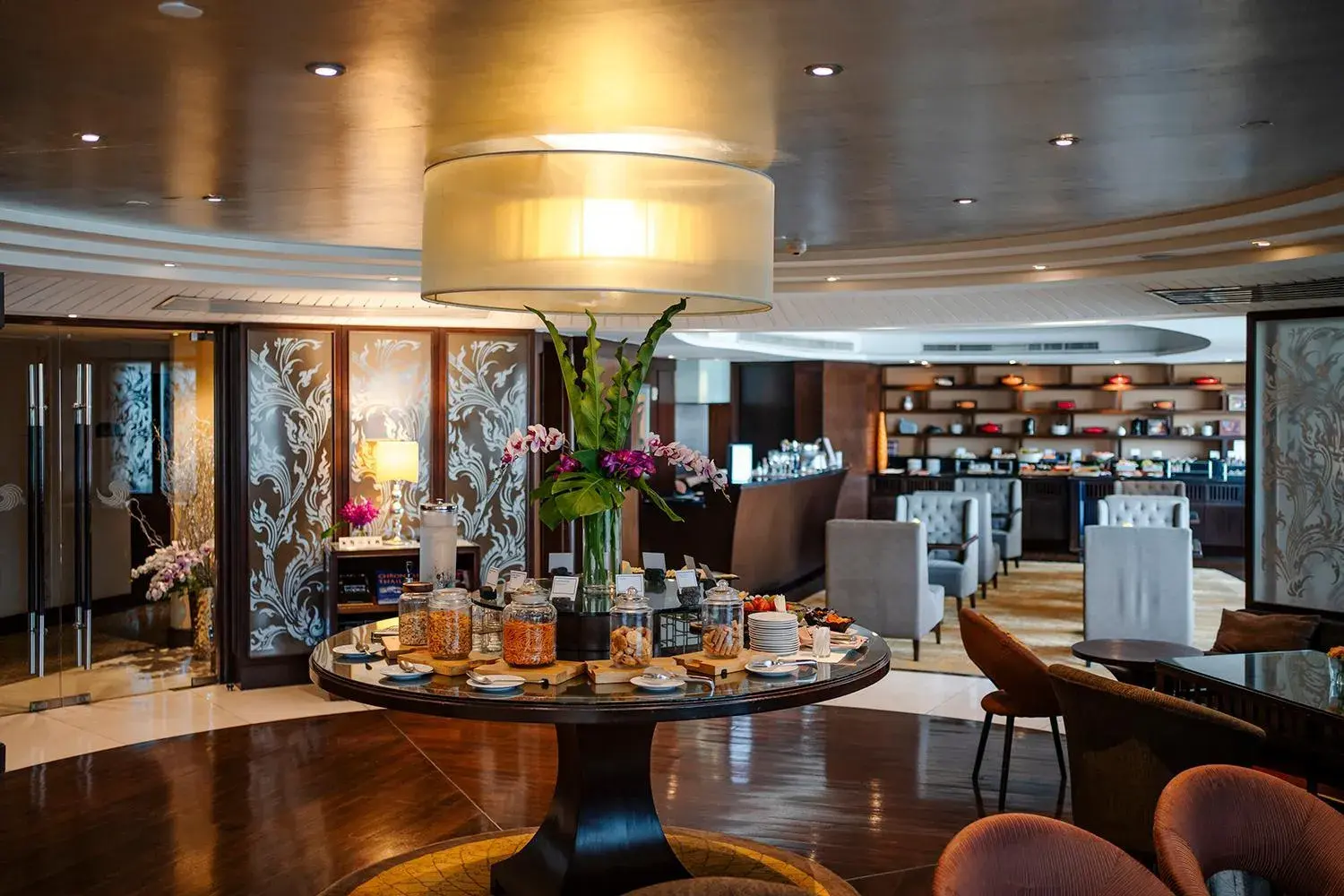 Lounge or bar in Hilton Bangkok Grande Asoke Lounge or bar in Hilton Bangkok Grande Asoke