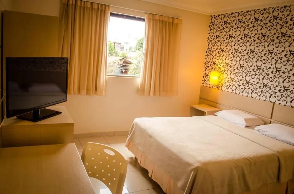 Bed in Atalanta Hotel