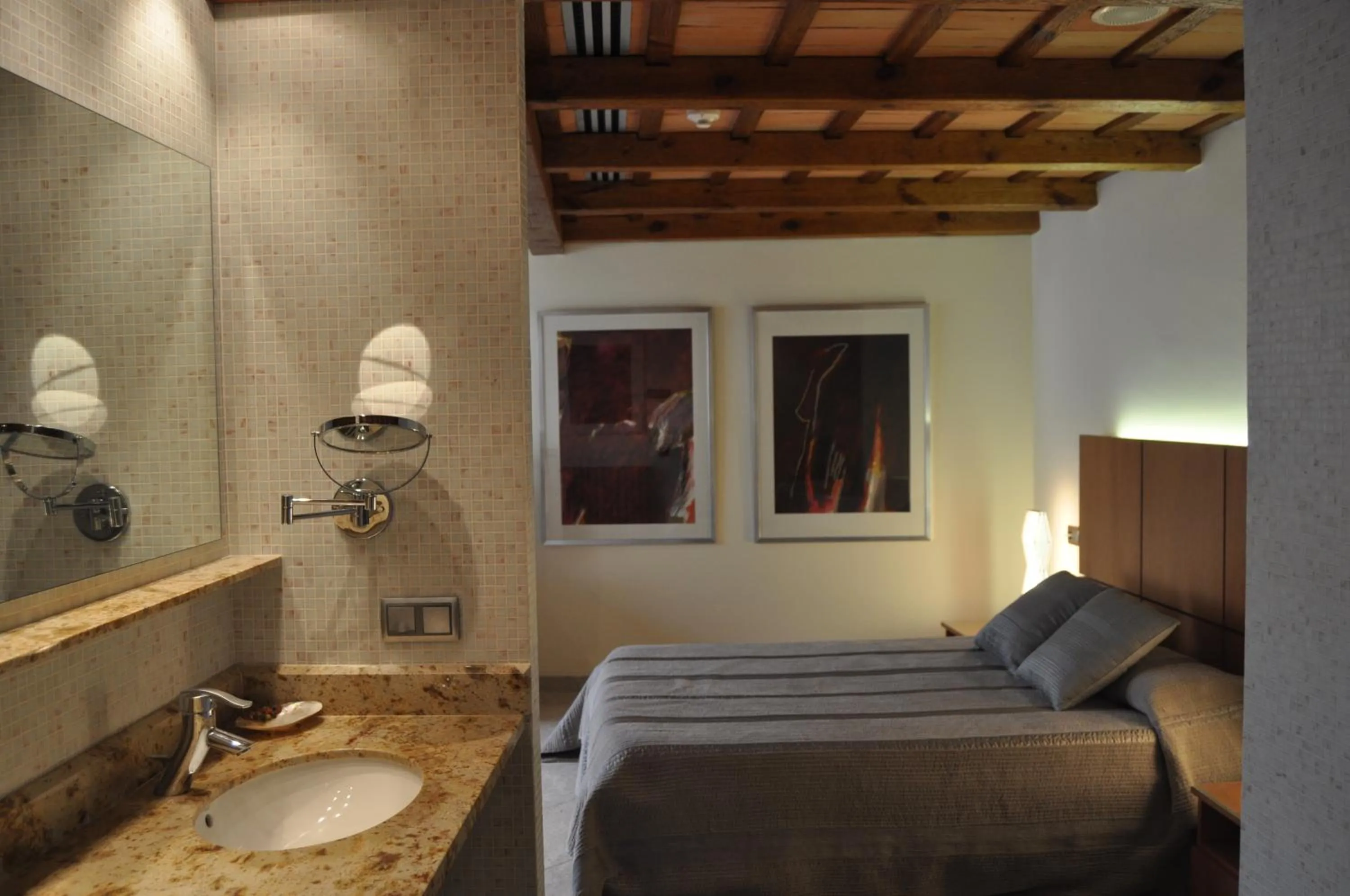 Bed in Hotel Històric