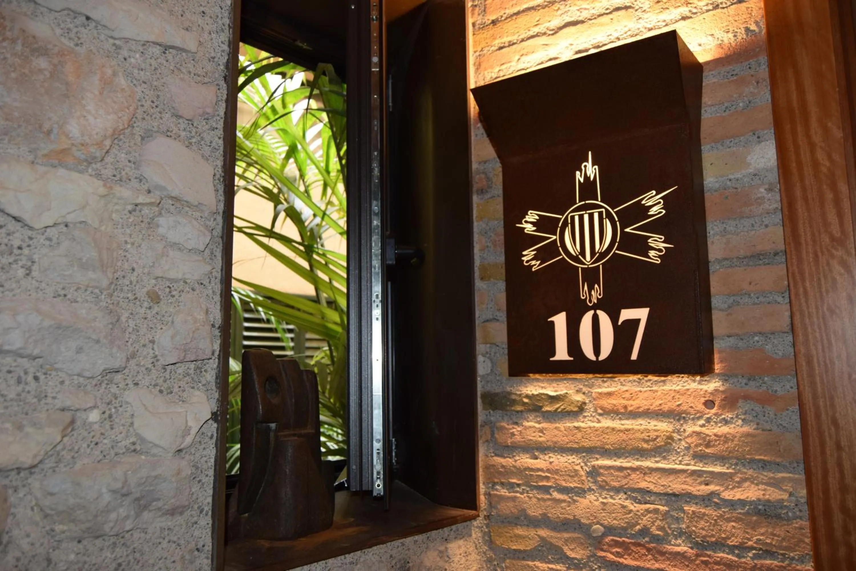 Decorative detail in Hotel Històric
