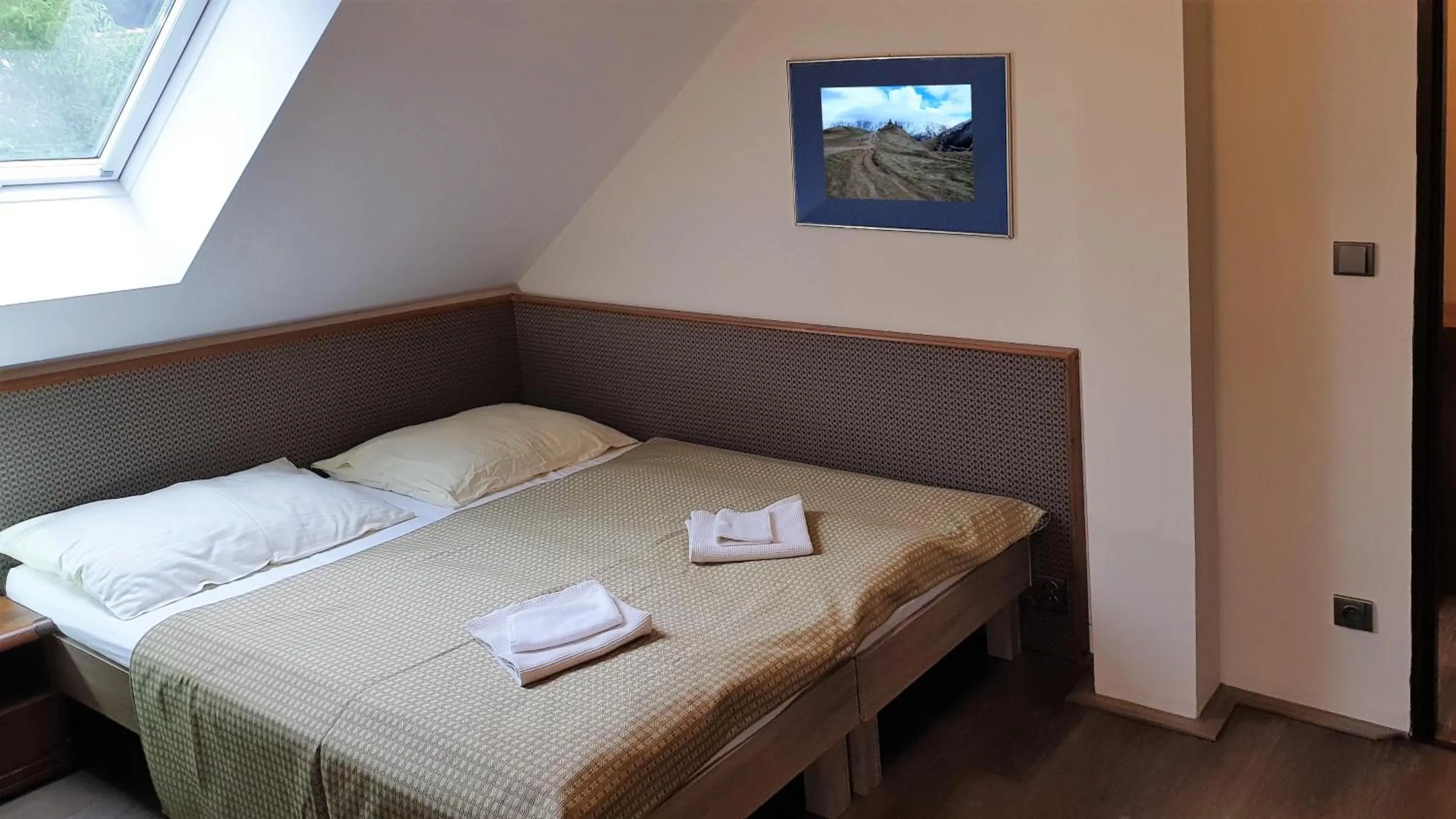 Property building, Bed in Bunkr Karlštejn