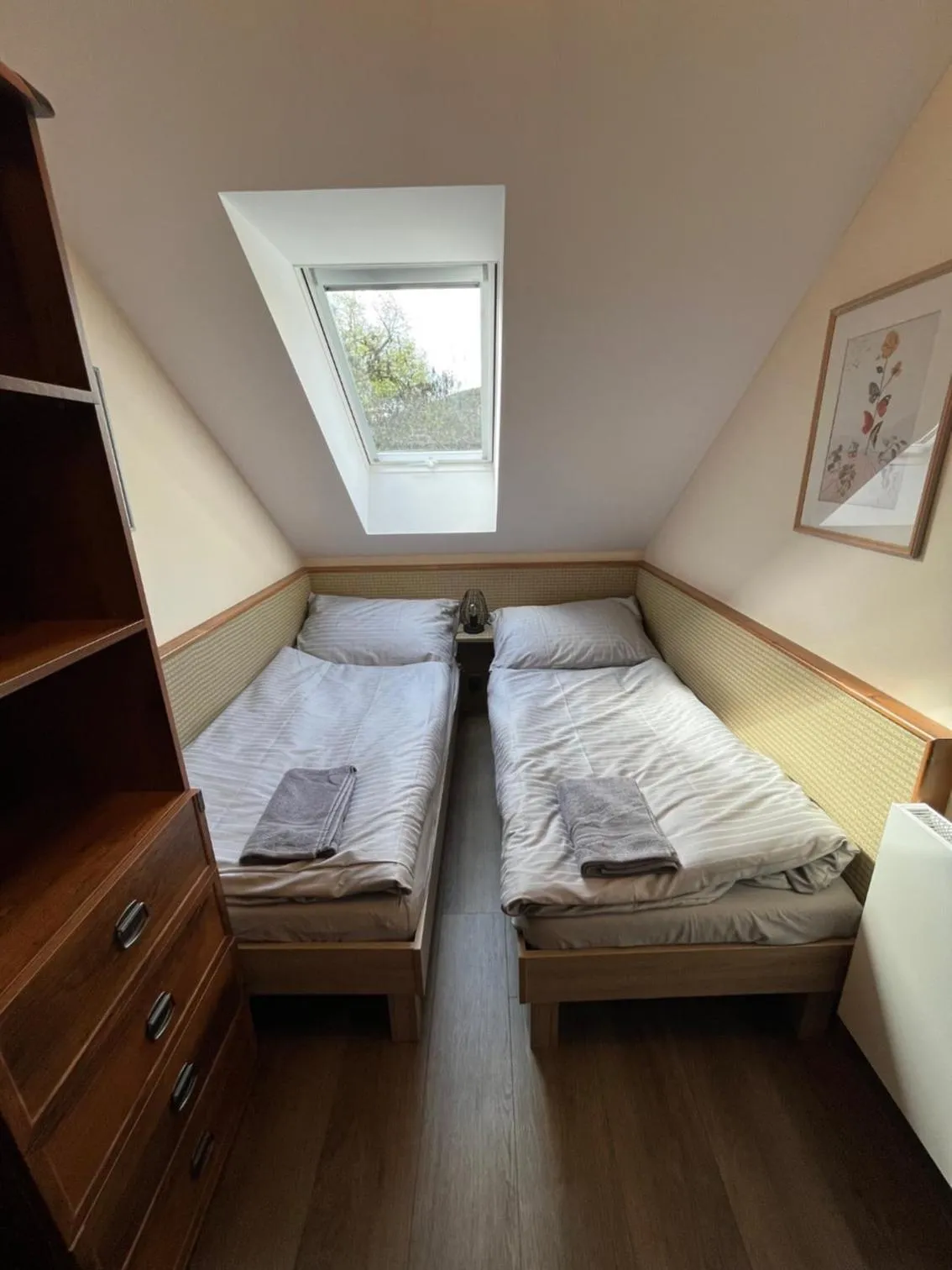 Small Twin Room - single occupancy in Bunkr Karlštejn