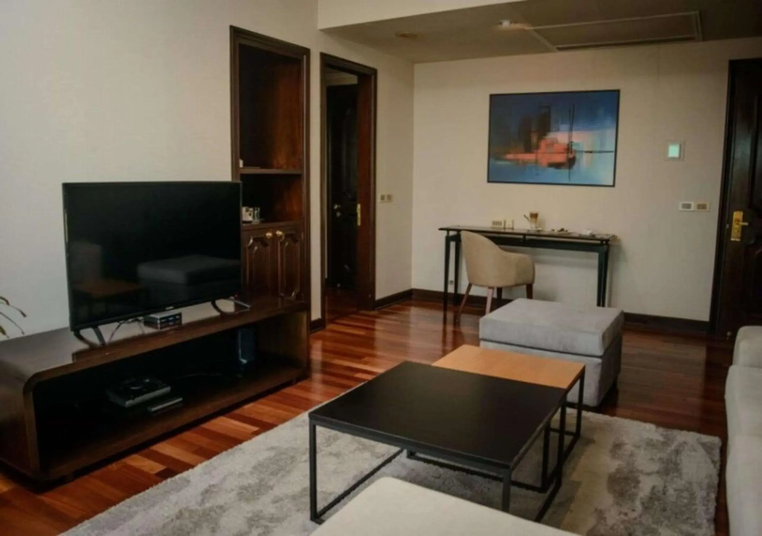 Bedroom in Radisson Montevideo Victoria Plaza Hotel Bedroom in Radisson Montevideo Victoria Plaza Hotel