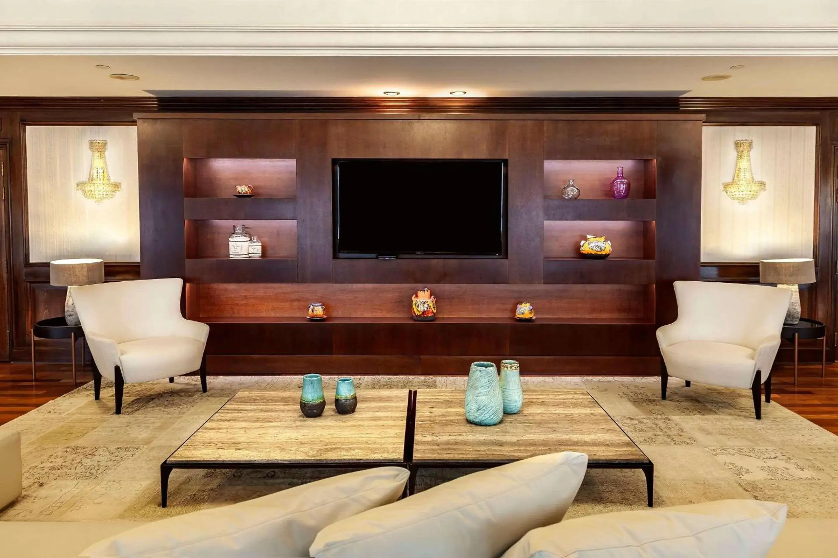 Bedroom in Radisson Montevideo Victoria Plaza Hotel Bedroom in Radisson Montevideo Victoria Plaza Hotel