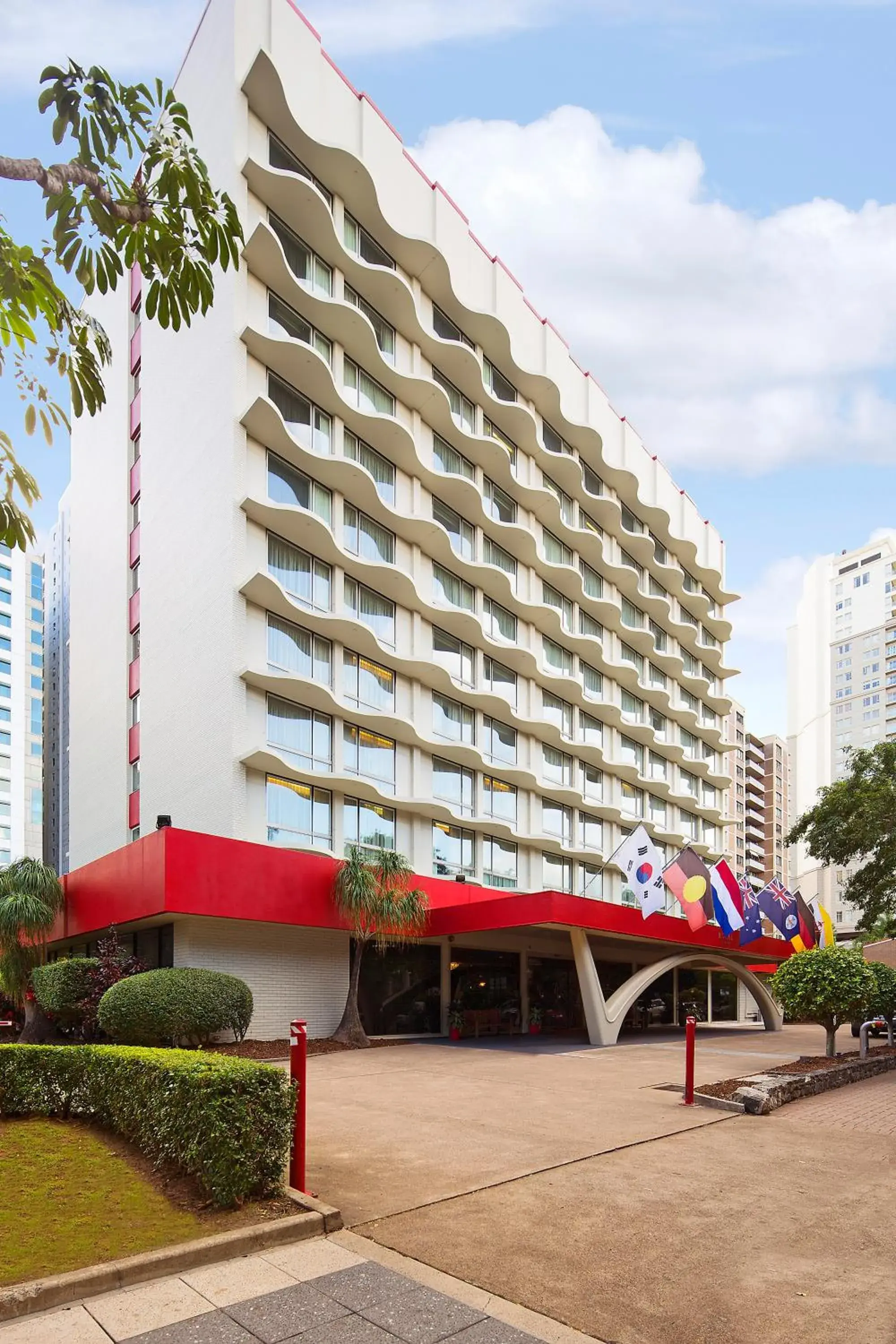 Facade/entrance in Royal On The Park Facade/entrance in Royal On The Park