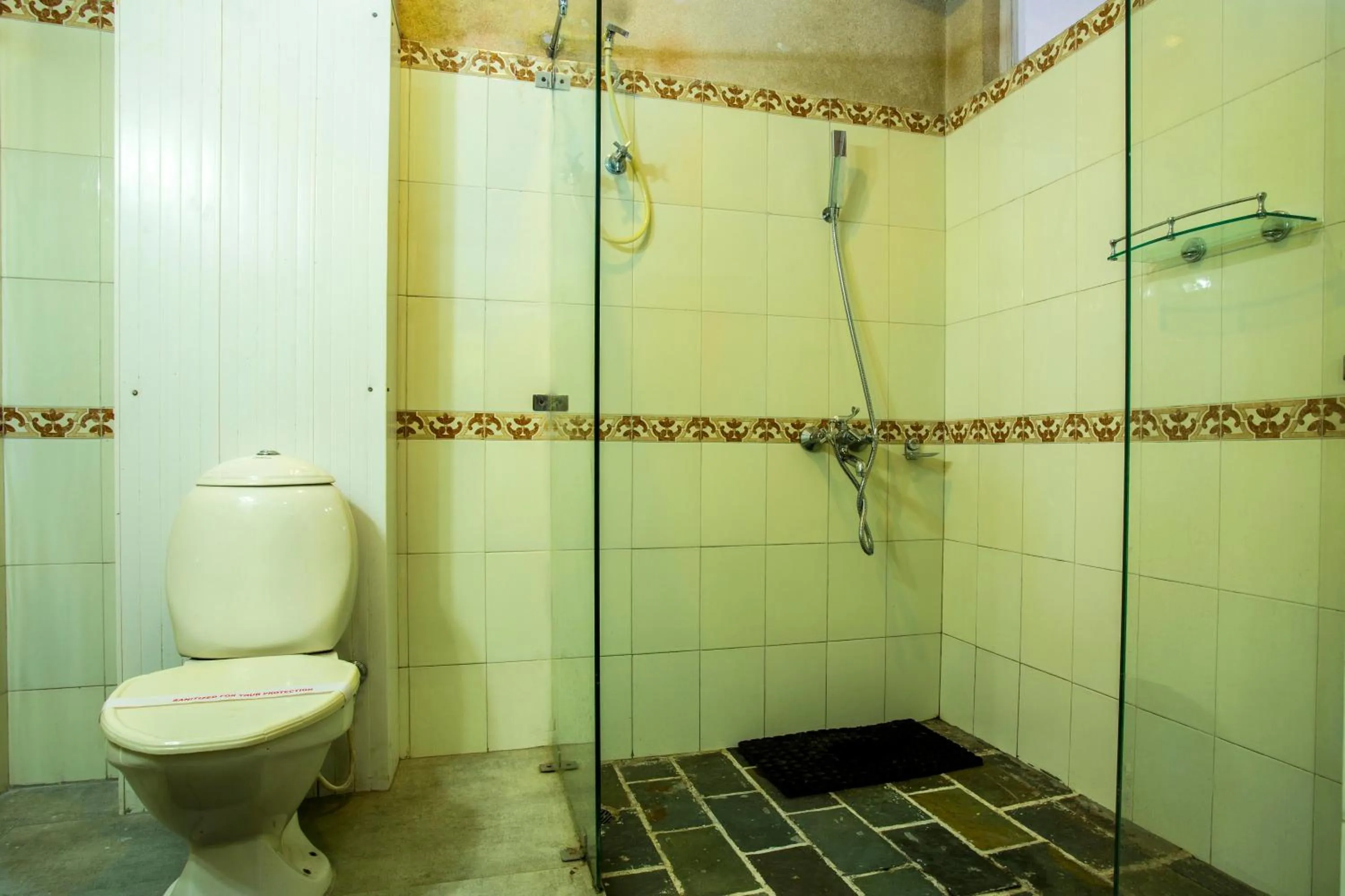 Cochrane Place Hotel