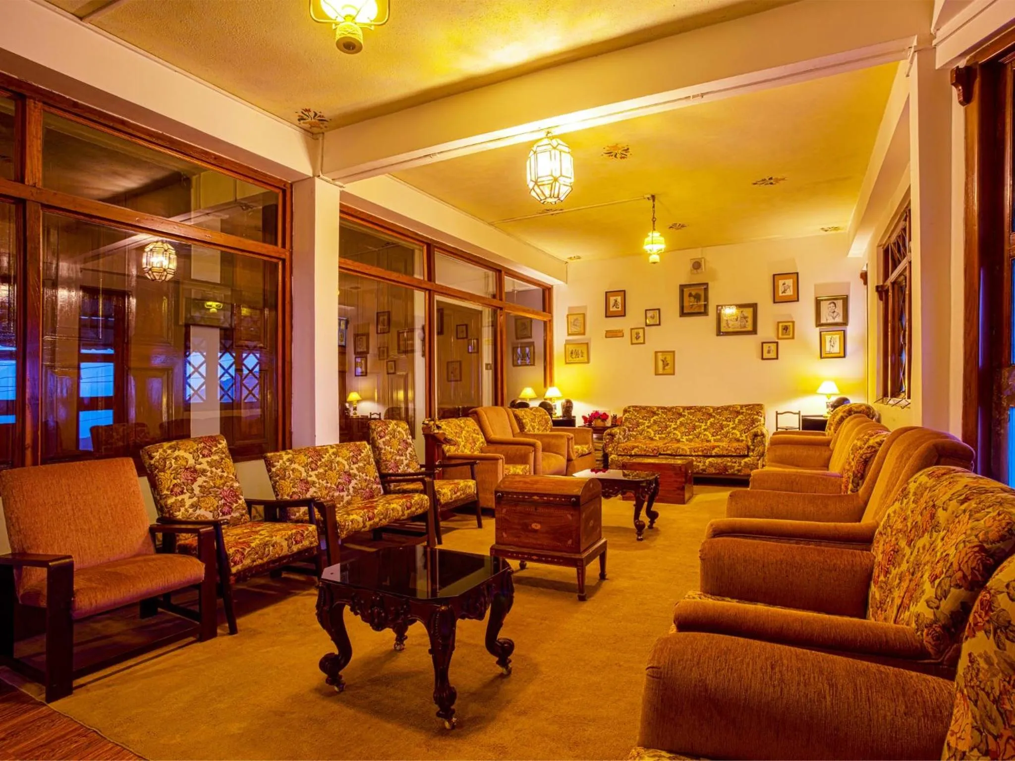 Cochrane Place Hotel