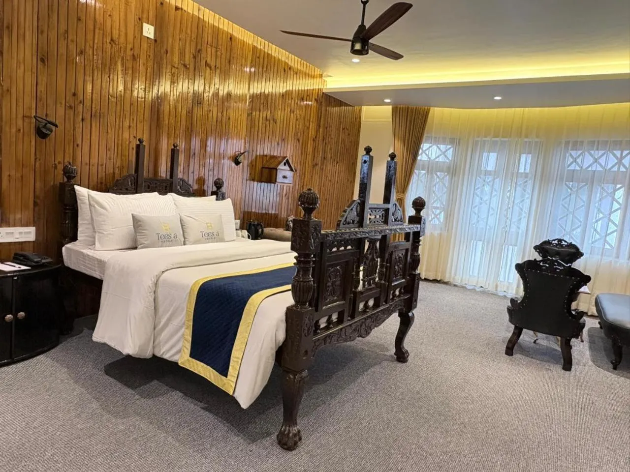 Bed in Cochrane Place By Teesta Hotels
