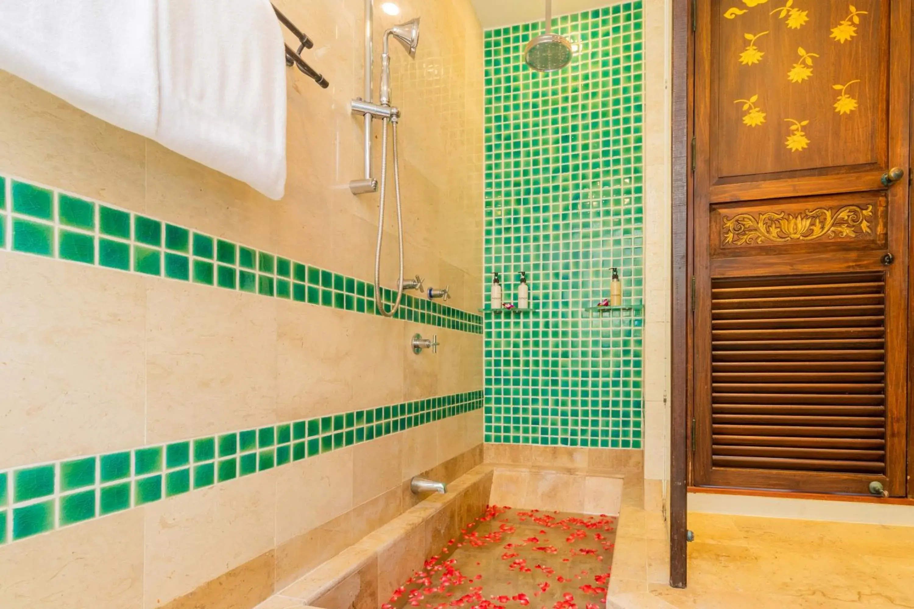 Bathroom in Anavana Beach Resort Bathroom in Anavana Beach Resort