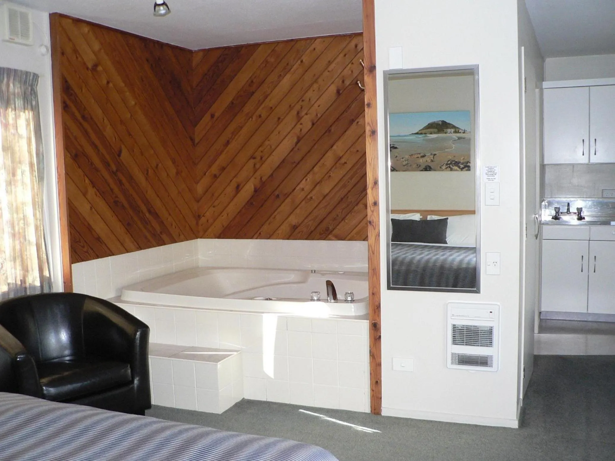 Bathroom in ASURE Macy's Motor Inn